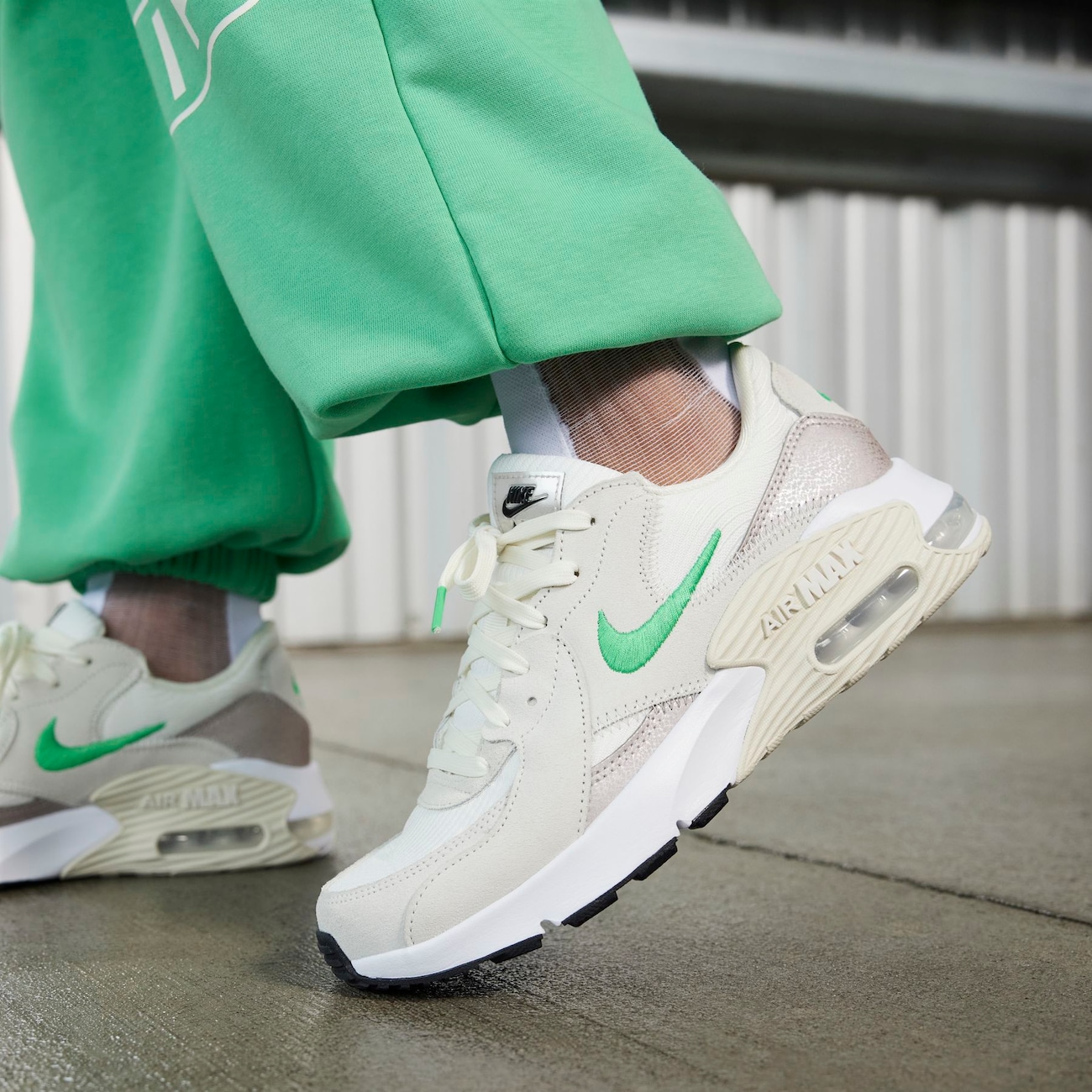 Tênis Nike Air Max Excee Feminino - Nike