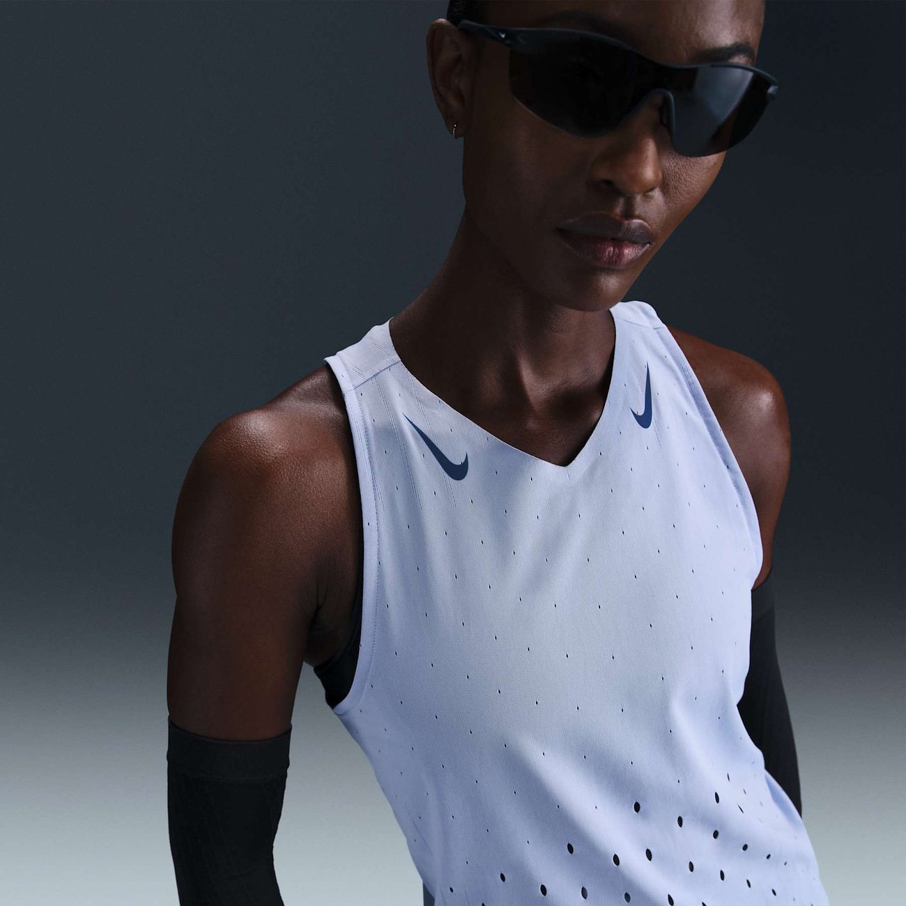 Regata Nike Dri-Fit ADV AeroSwift Feminina