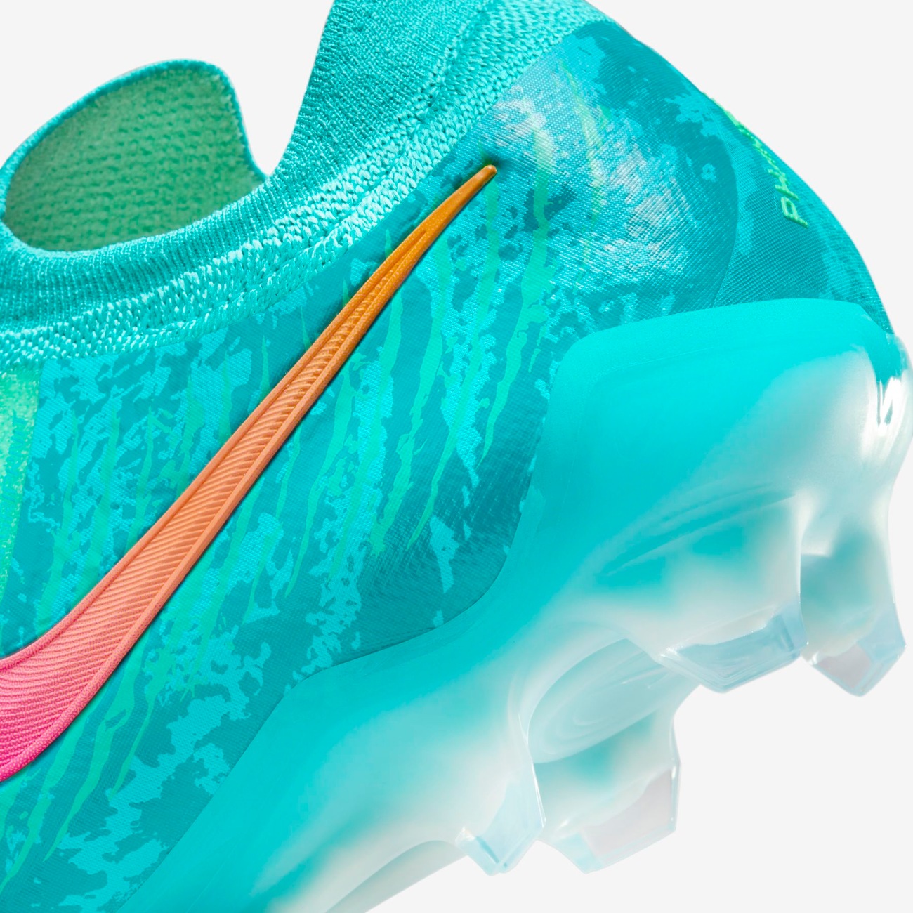 Chuteira Nike Phantom GX II Elite LV8 Campo - Nike