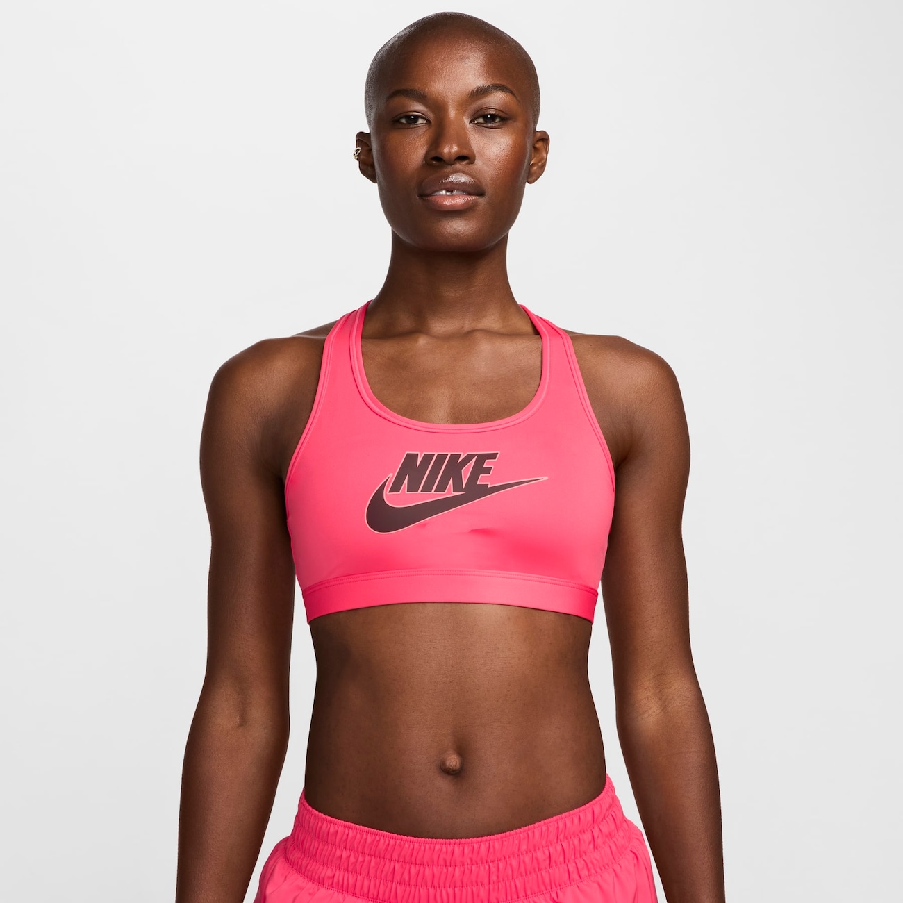 Top Nike Swoosh Futura Feminino