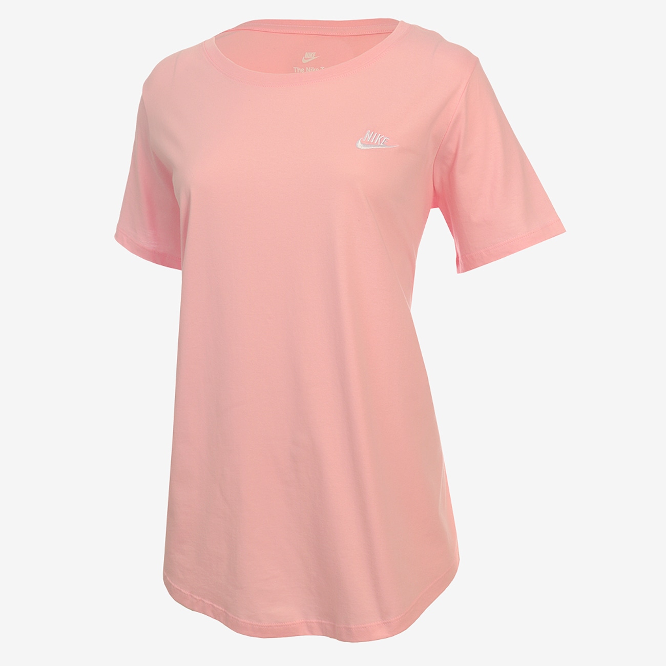Plus Size - Camiseta Nike Sportswear Club Essentials Feminina