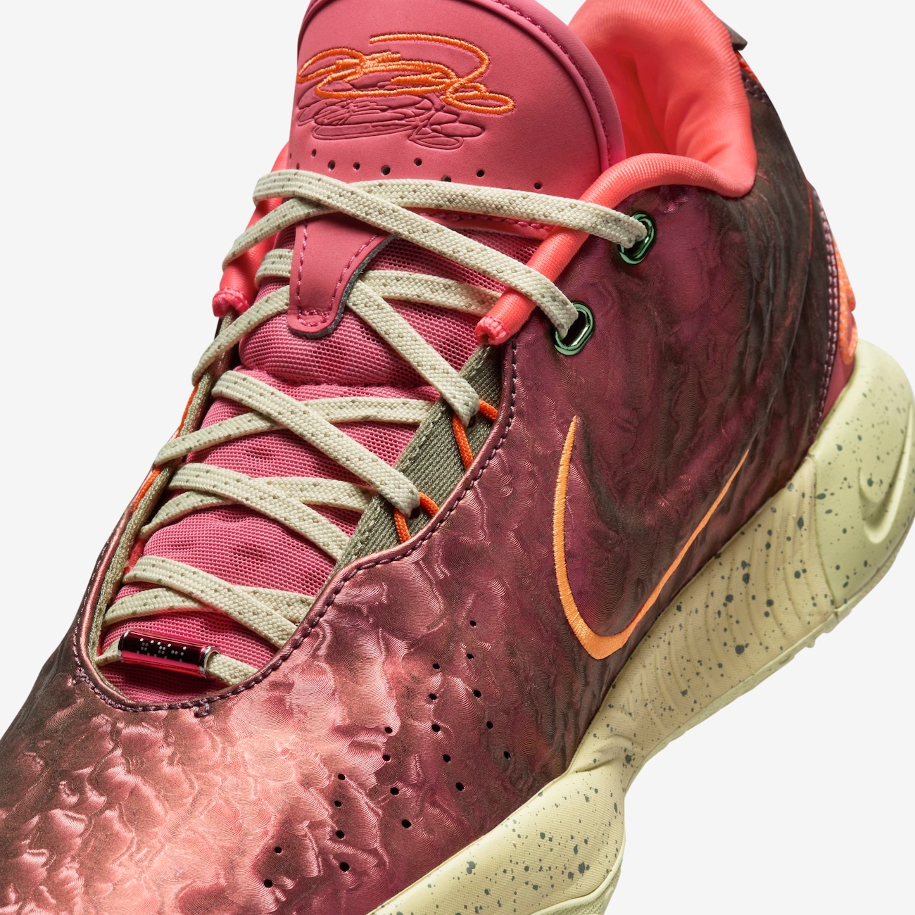 Lebron XXI - Nike
