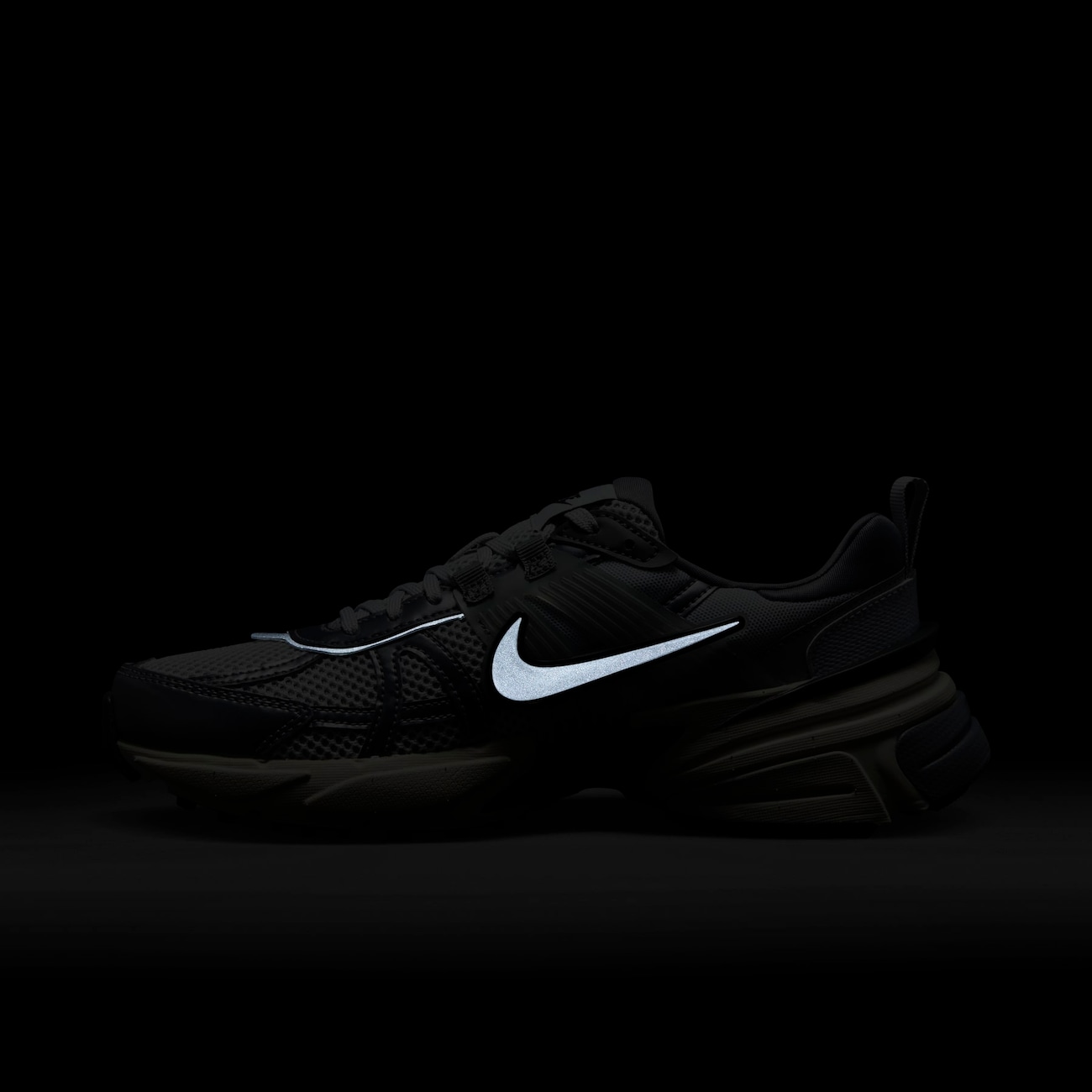Women's V2K Run - Nike