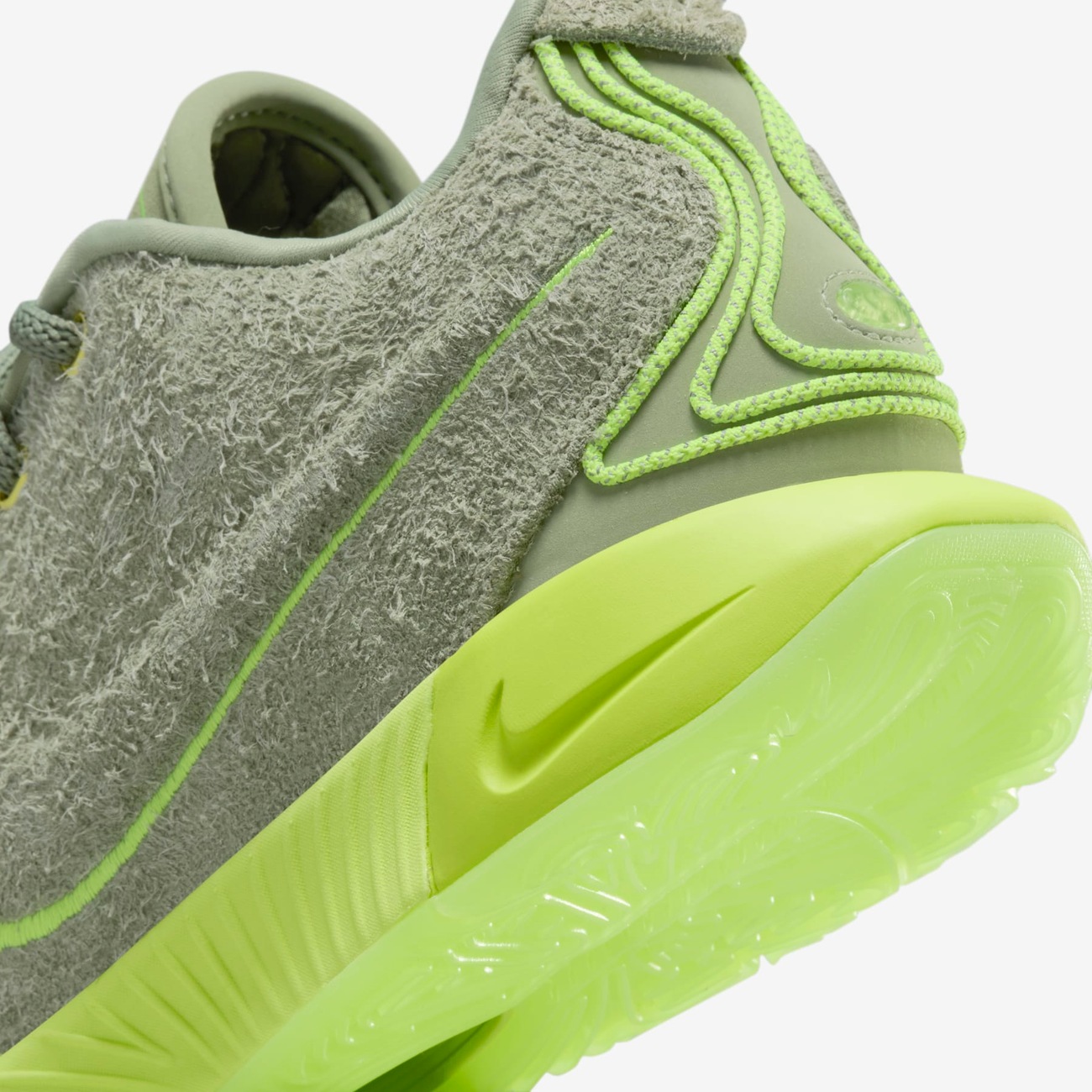 Lebron XXI - Nike
