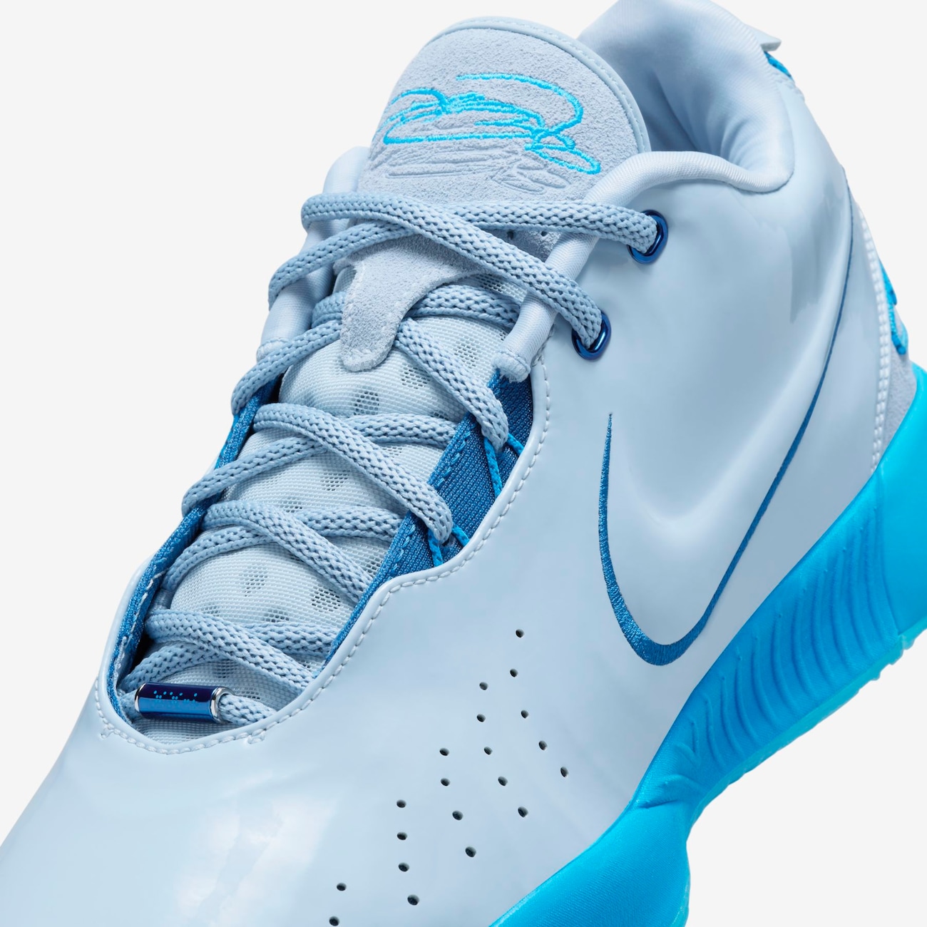 Lebron XXI - Nike