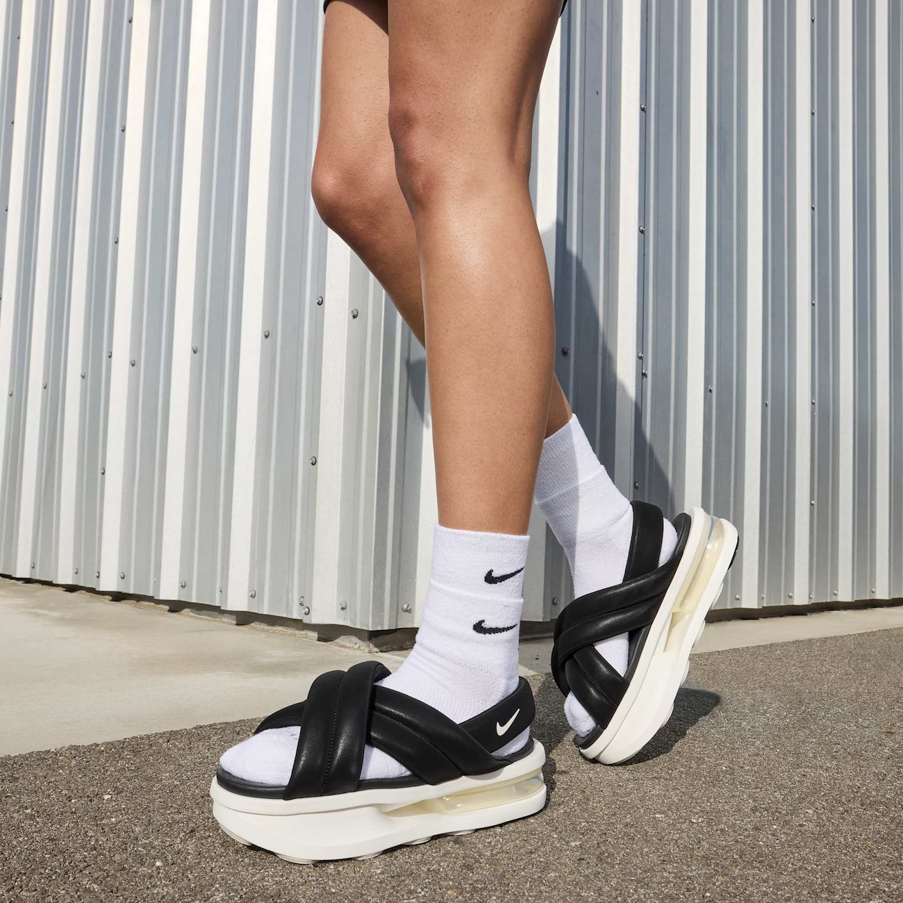 Nike Women's Air Max Isla 24㎝ Sandália Nike Air Max Isla Feminina - Nike