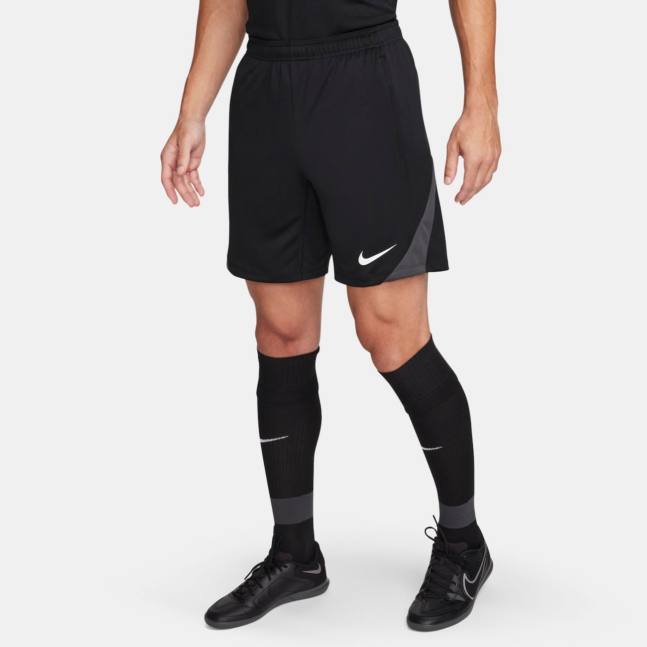 Shorts Nike Dri-FIT Strike Masculino