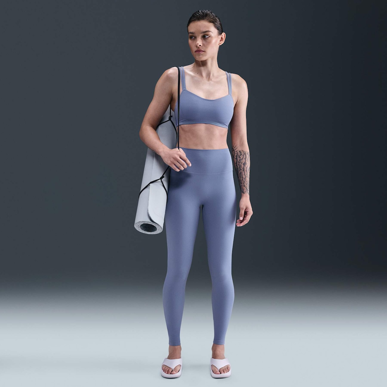 Calça Nike Dri-FIT One HR Feminina