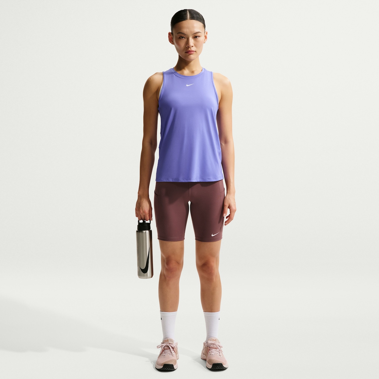 Shorts Nike Dri-FIT One HR 8IN Feminino