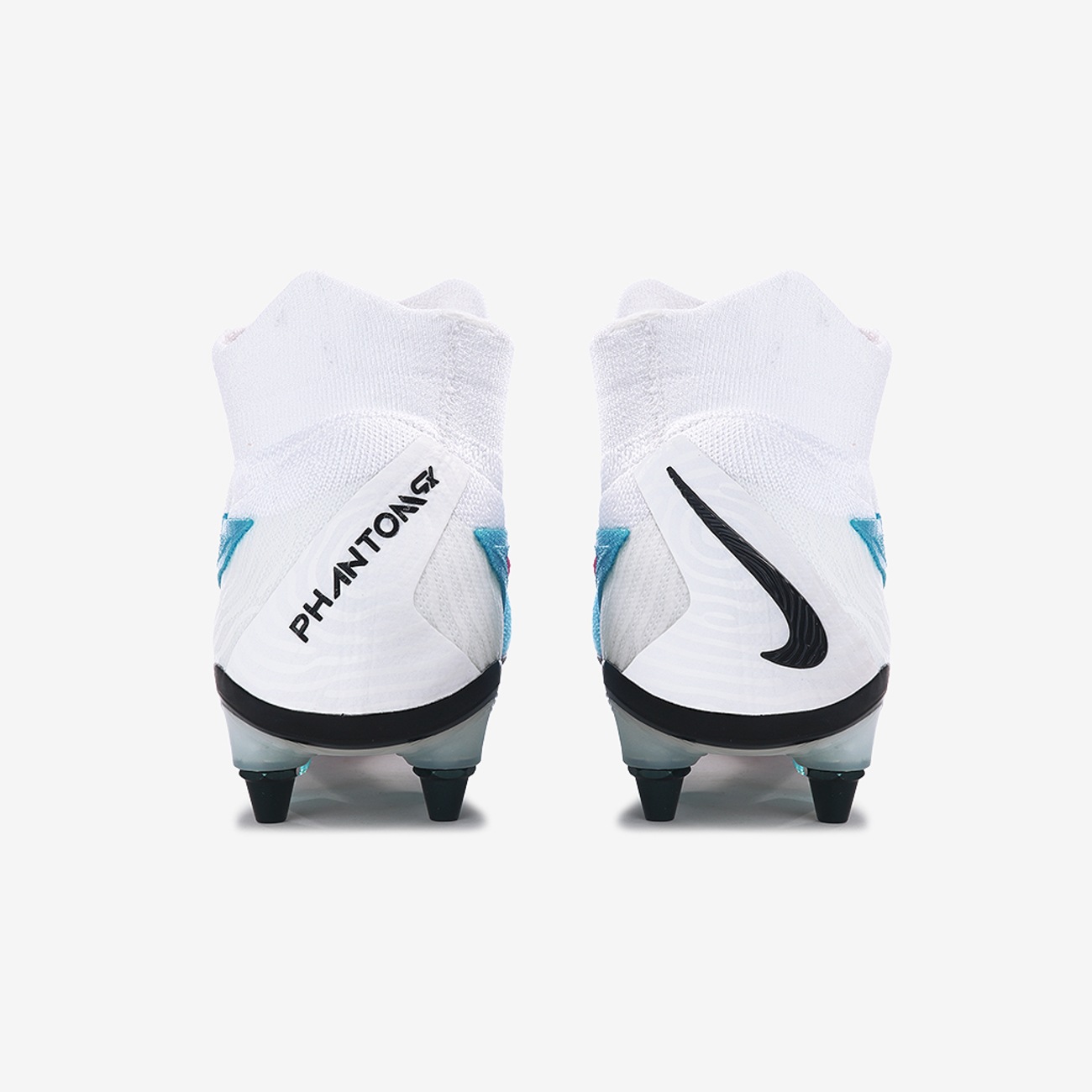 Chuteira Phantom GX Elite SG Pro Campo - Nike