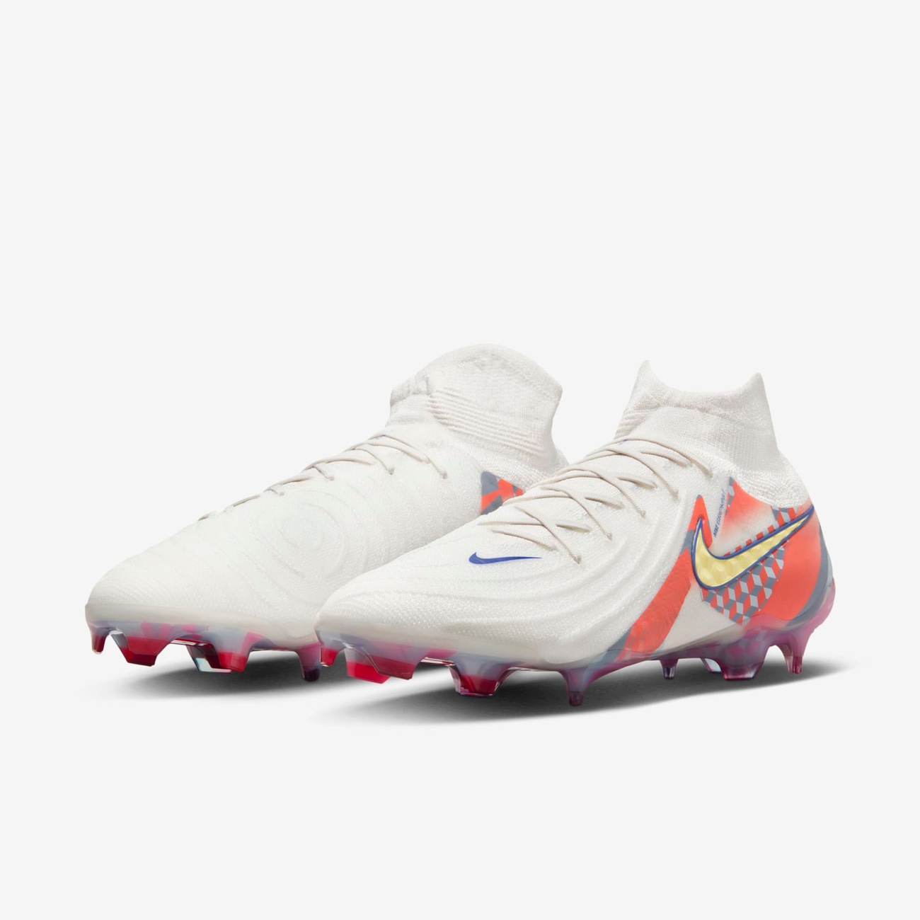 Chuteira Nike Phantom Luna 2 Elite SE Campo - Nike