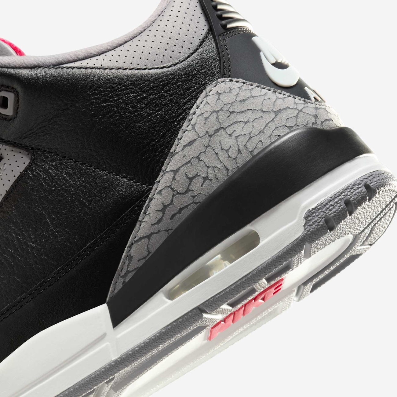 Air Jordan 3 Retro - Nike
