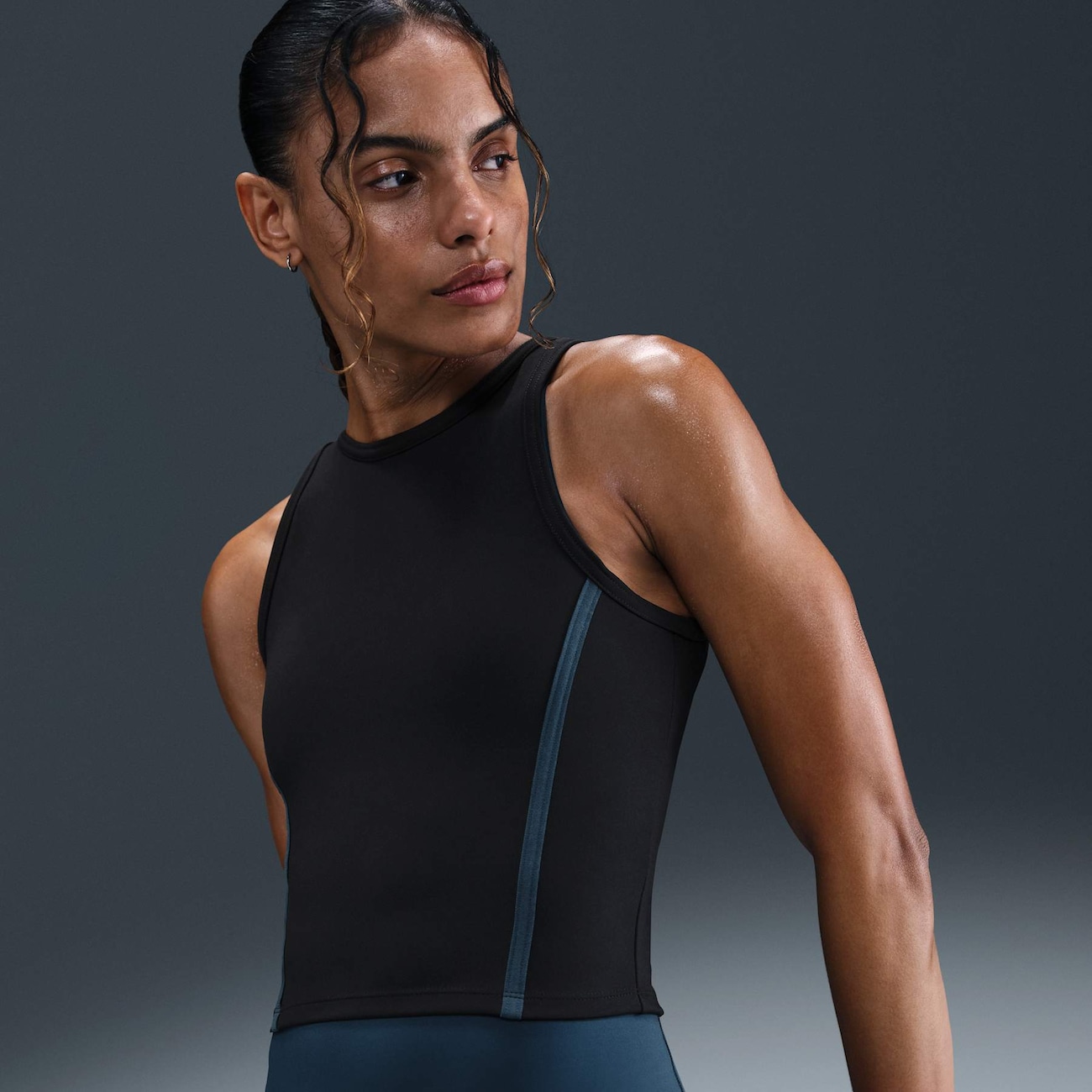 Regata Nike One Fitted Feminina