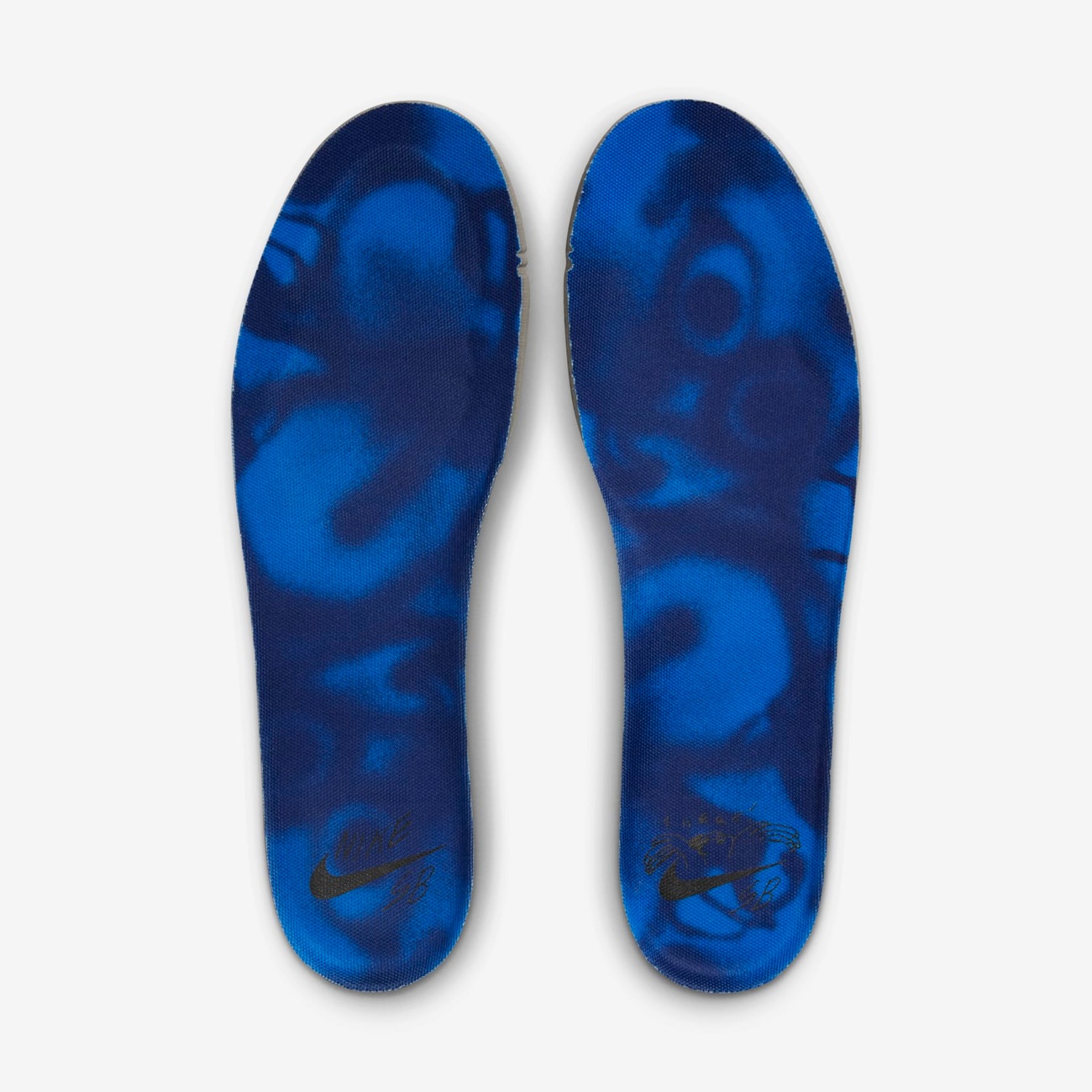 Nike SB Dunk Low Pro x There Skateboards - Nike
