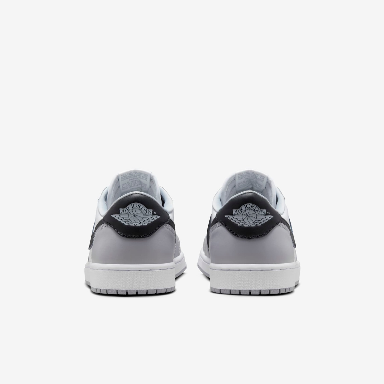 Tênis Air Jordan 1 Low OG Wolf Grey and White - Sneakers Nike Tênis Air Jordan 1 Low OG Wolf Grey and White - Sneakers Nike