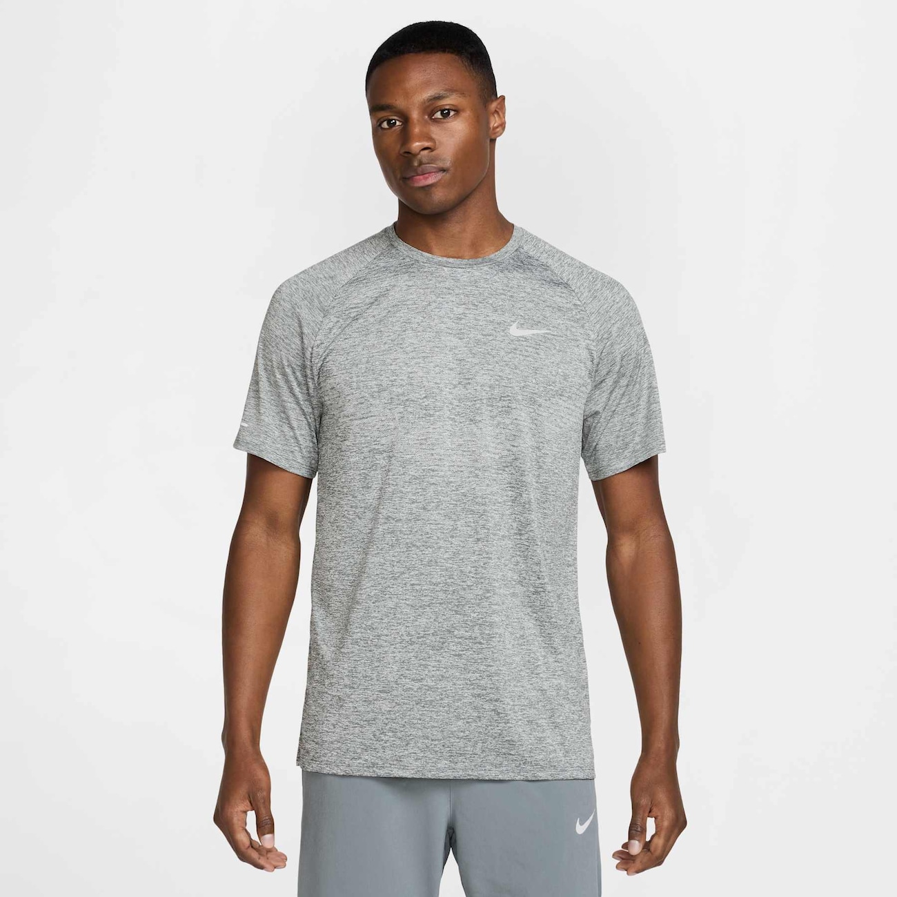 Camiseta Nike Dri-FIT Advance Masculina
