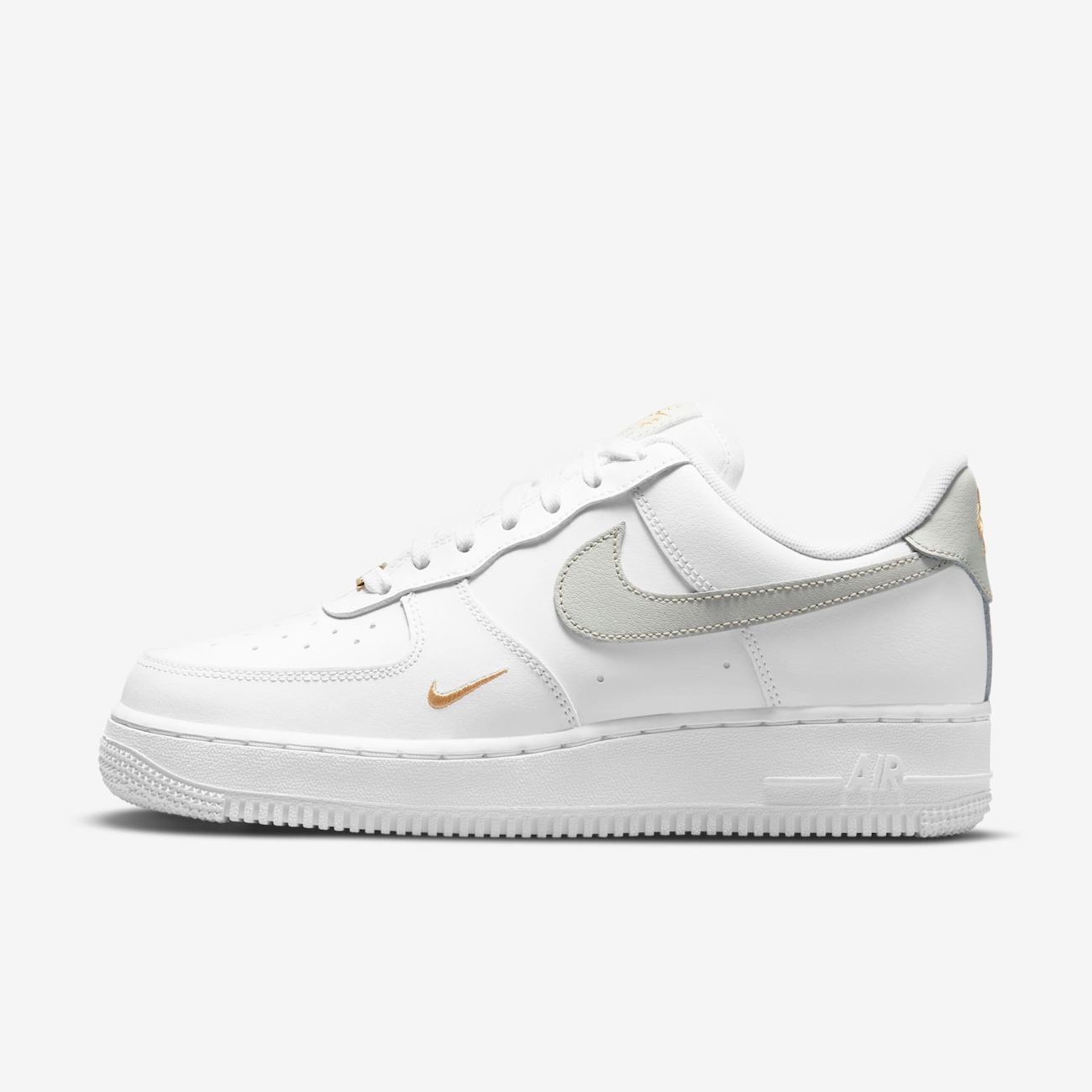 Tênis Nike Air Force 1 "07 Feminino