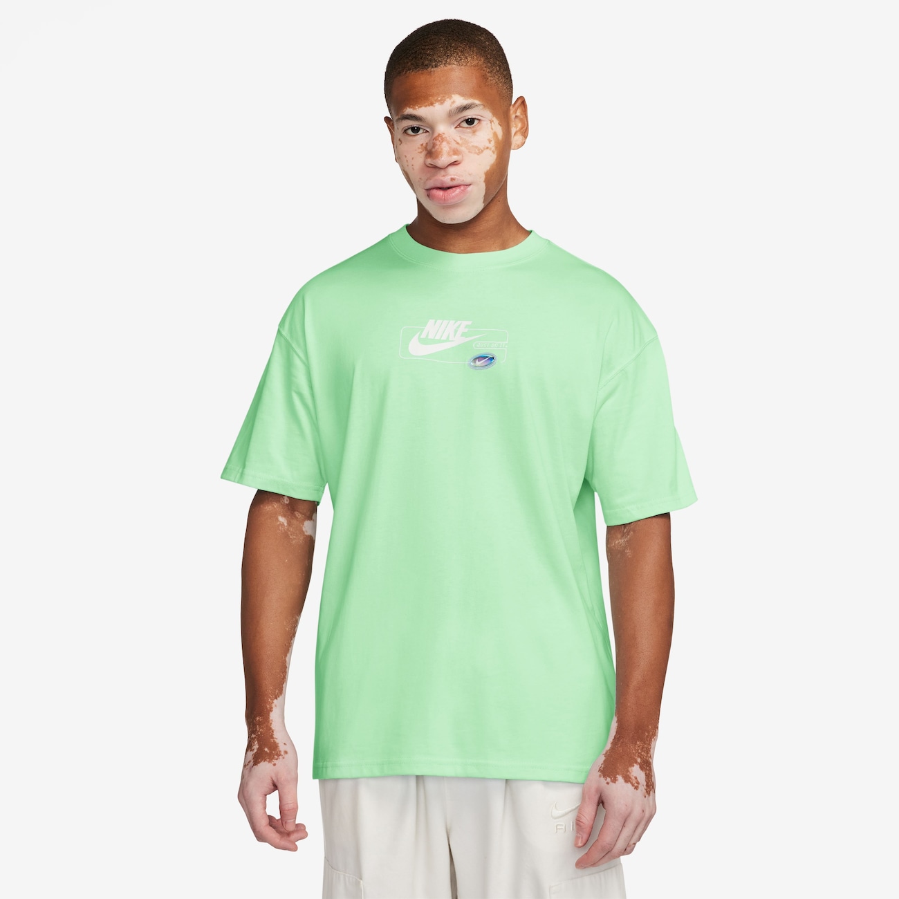 Camiseta Nike Sportwwear Max90 Masculina