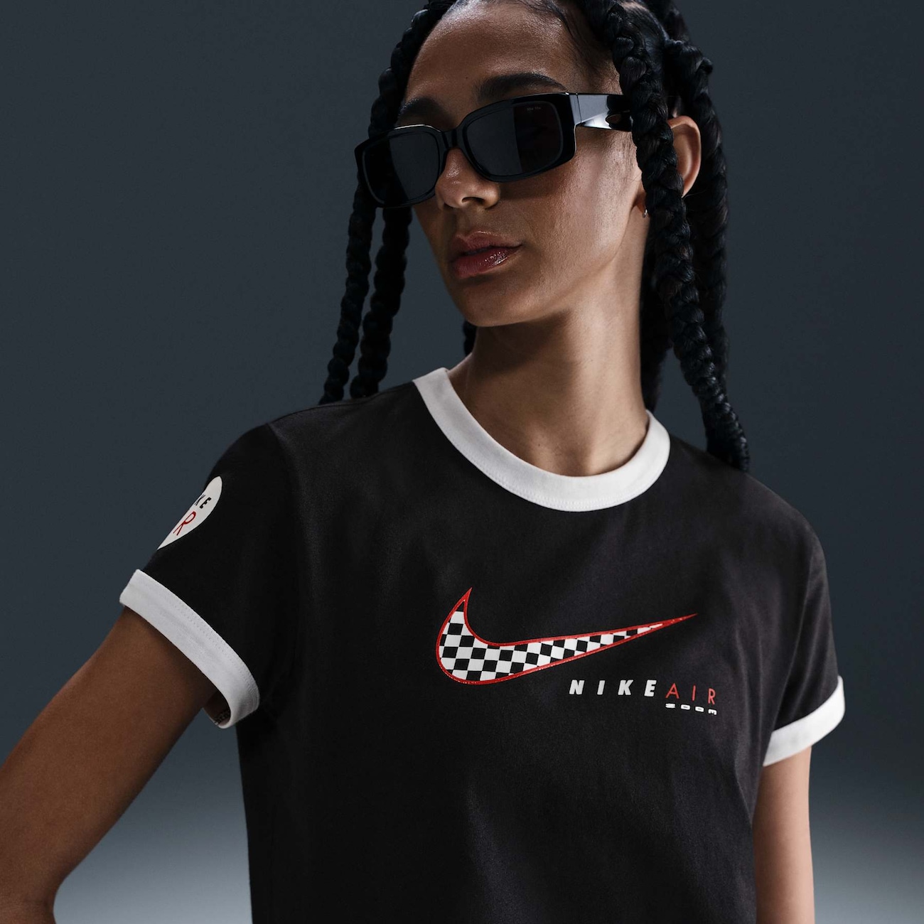 Camiseta Nike Sportswear Club Feminina