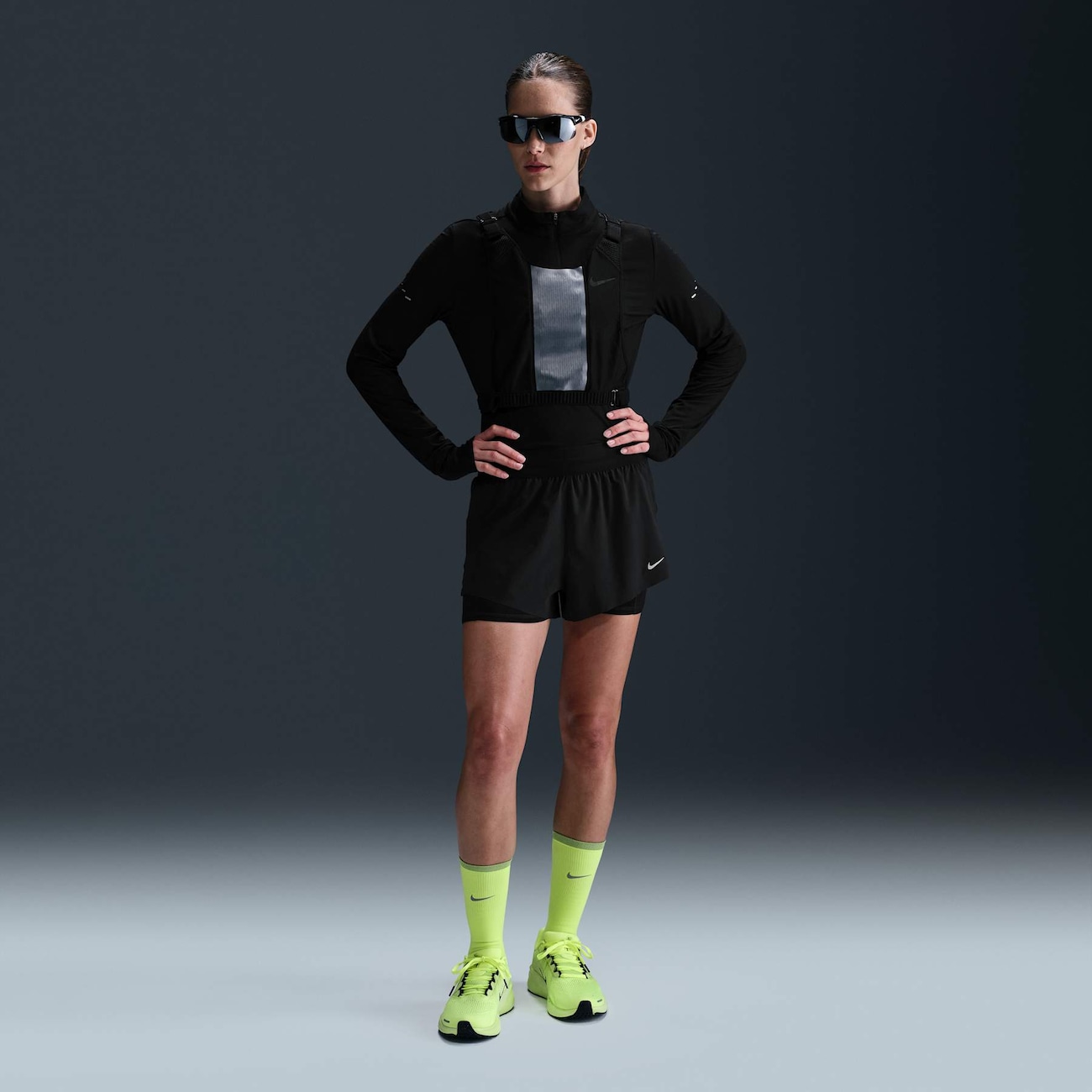 Shorts Nike Dri-FIT Swift Feminino