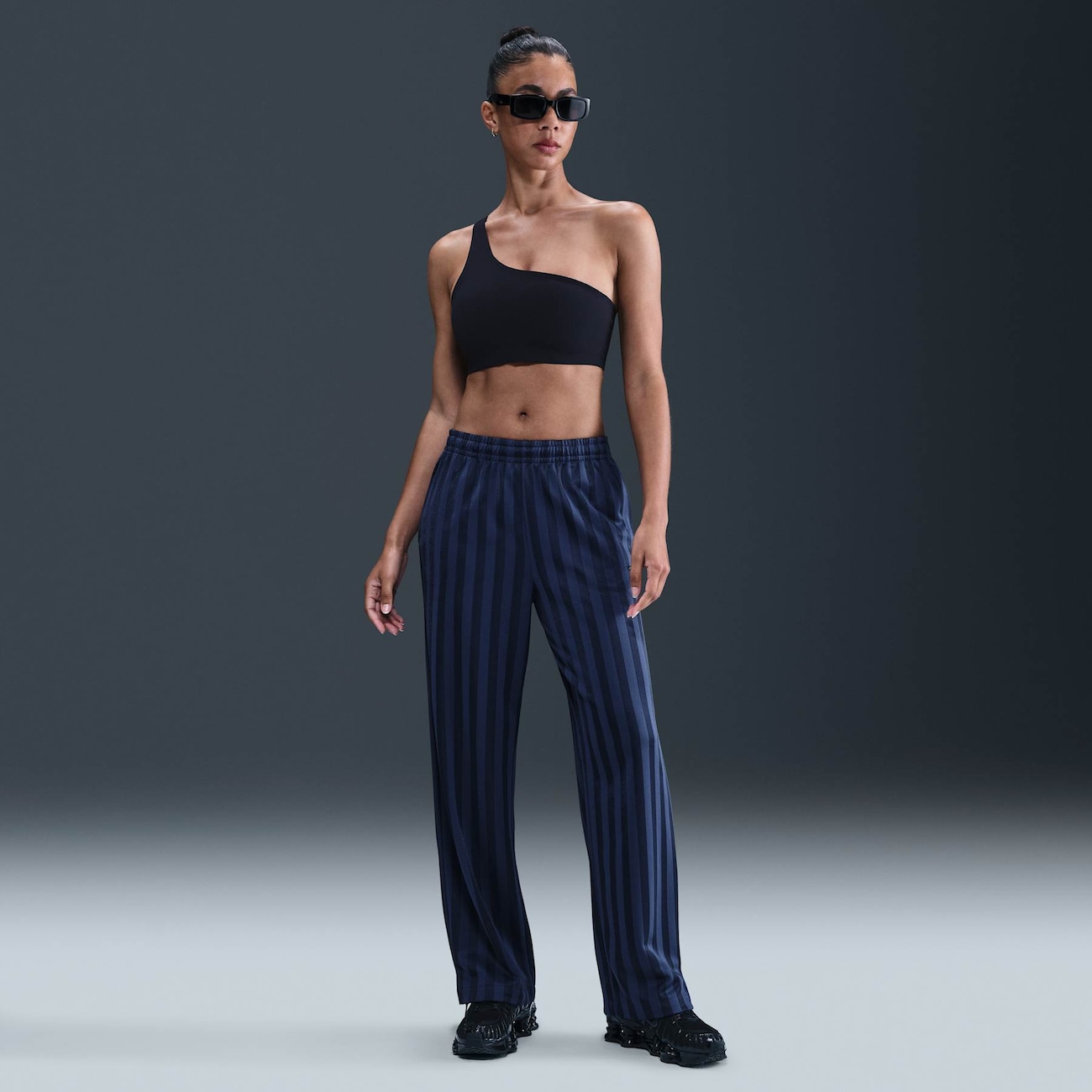 Calça Nike Sportswear Stripe Feminina