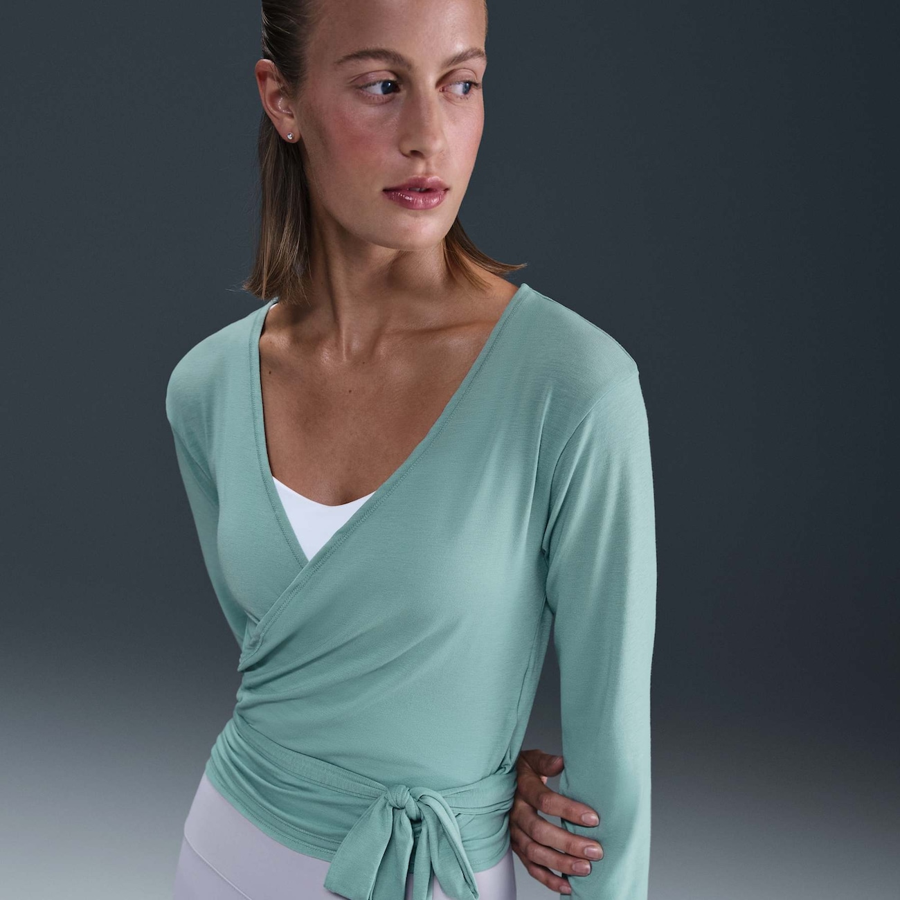 Camiseta Dri-FIT Nike One Relaxed Feminina