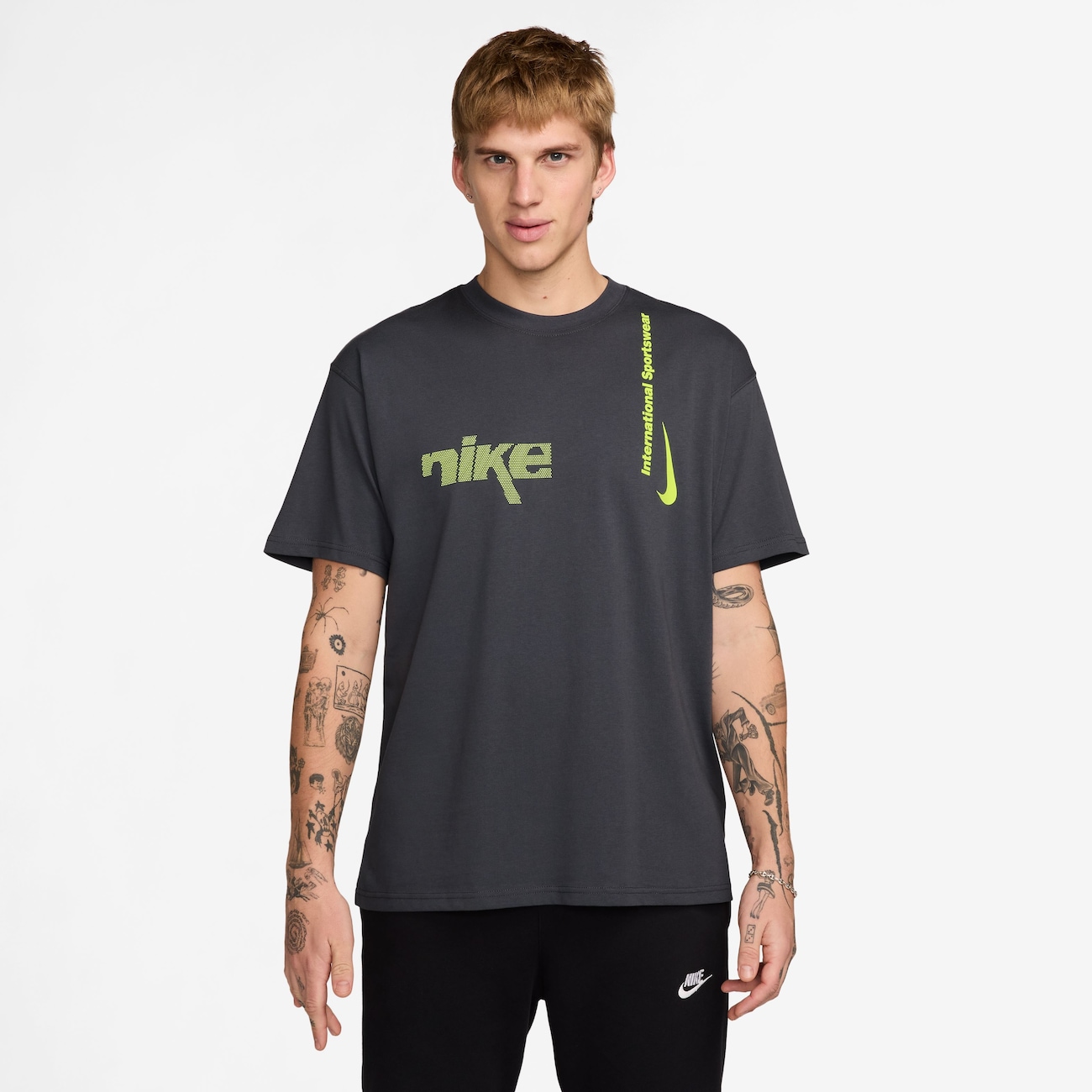 Camiseta Nike Sportswear M90 Swoosh Unissex