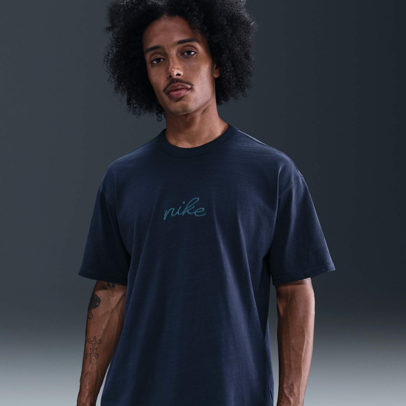 Camiseta Nike Sportswear Essential Masculina