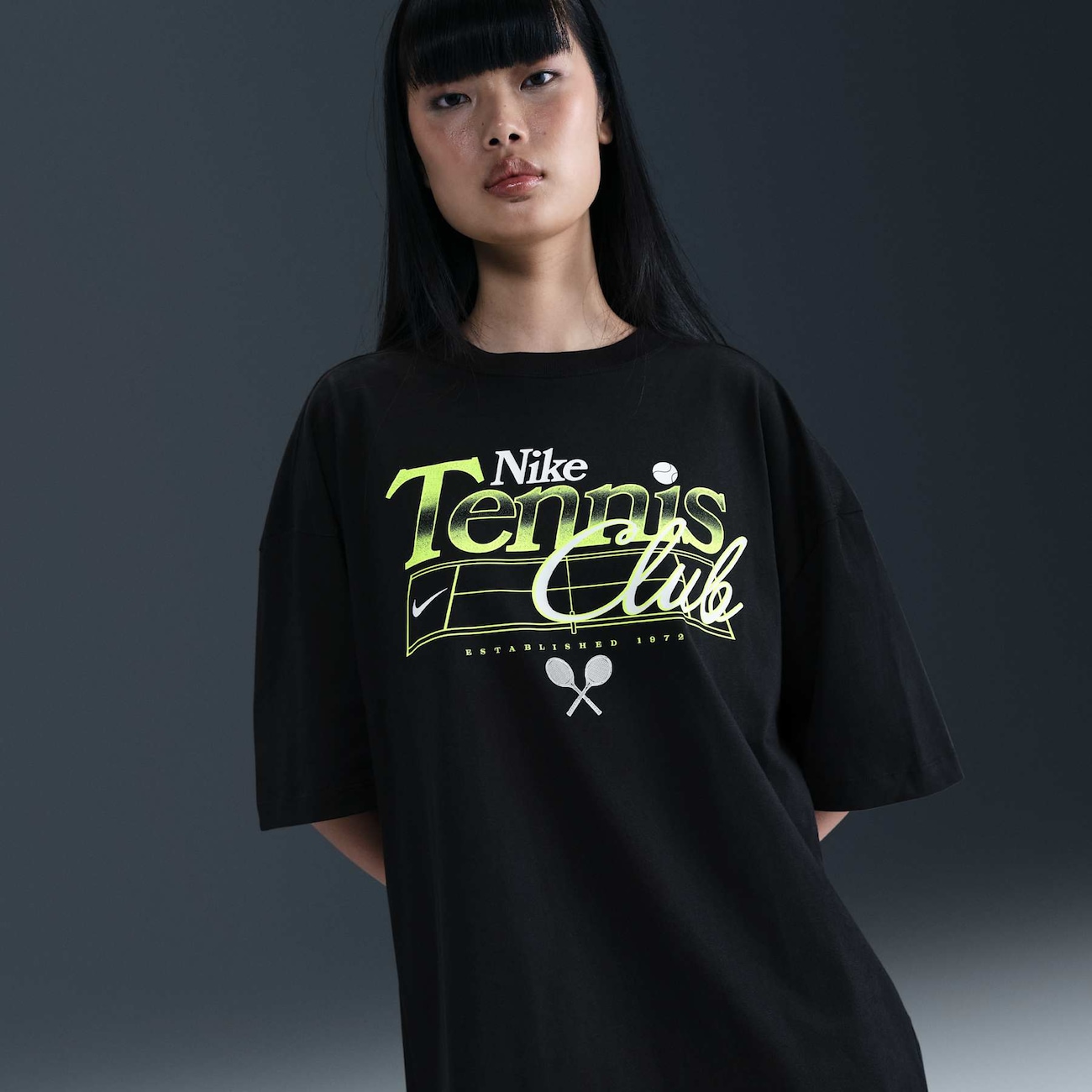 Camiseta Oversized Nike Sportswear Feminina