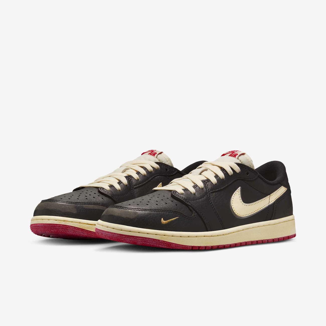 靴 Nigel Sylvester Nike AirJordan1 Low Air Jordan 1 Low OG x Nigel Sylvester Better With Time - Nike