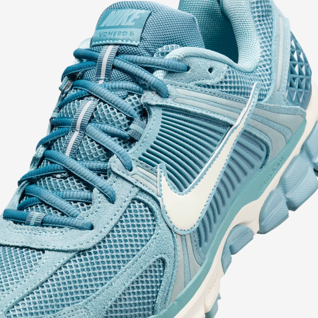 Zoom Vomero 5 - Nike