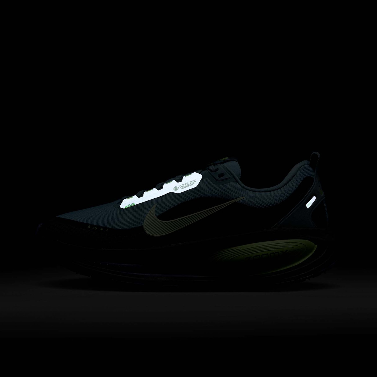 Tênis Nike Vomero 18 GTX Masculino - Nike