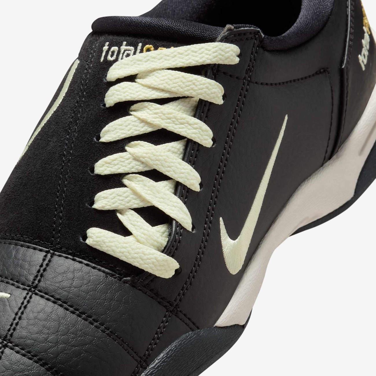 Total 90 - Nike