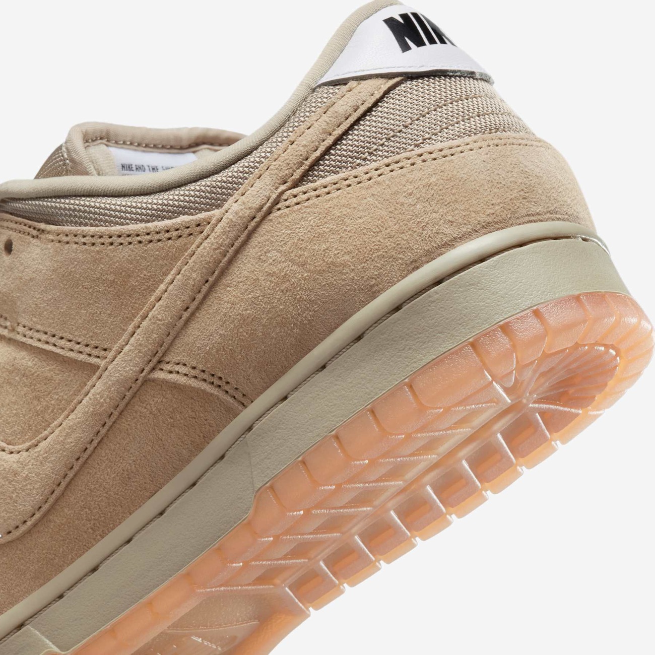 SB Dunk Low Pro B - Nike