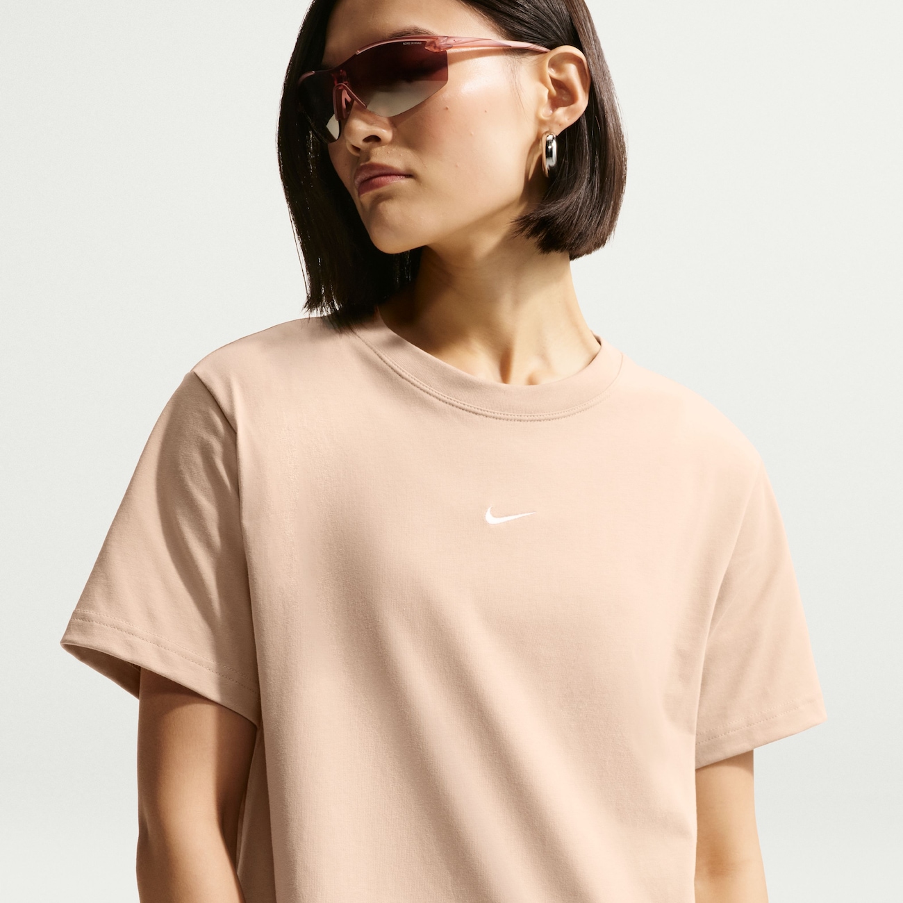 Camiseta Nike Sportswear Classic Feminina