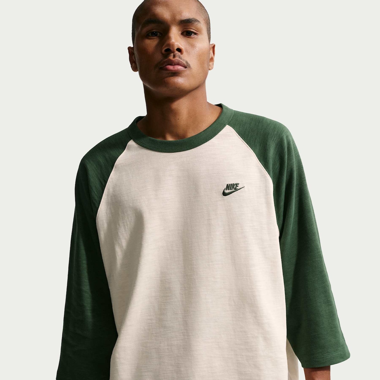 Camiseta Nike Club Raglan Masculina