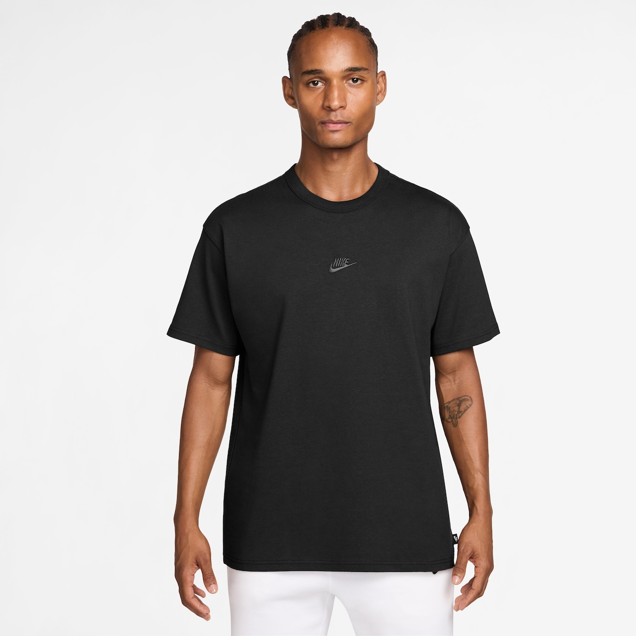 Camiseta Nike Sportswear Premium Essentials Masculina