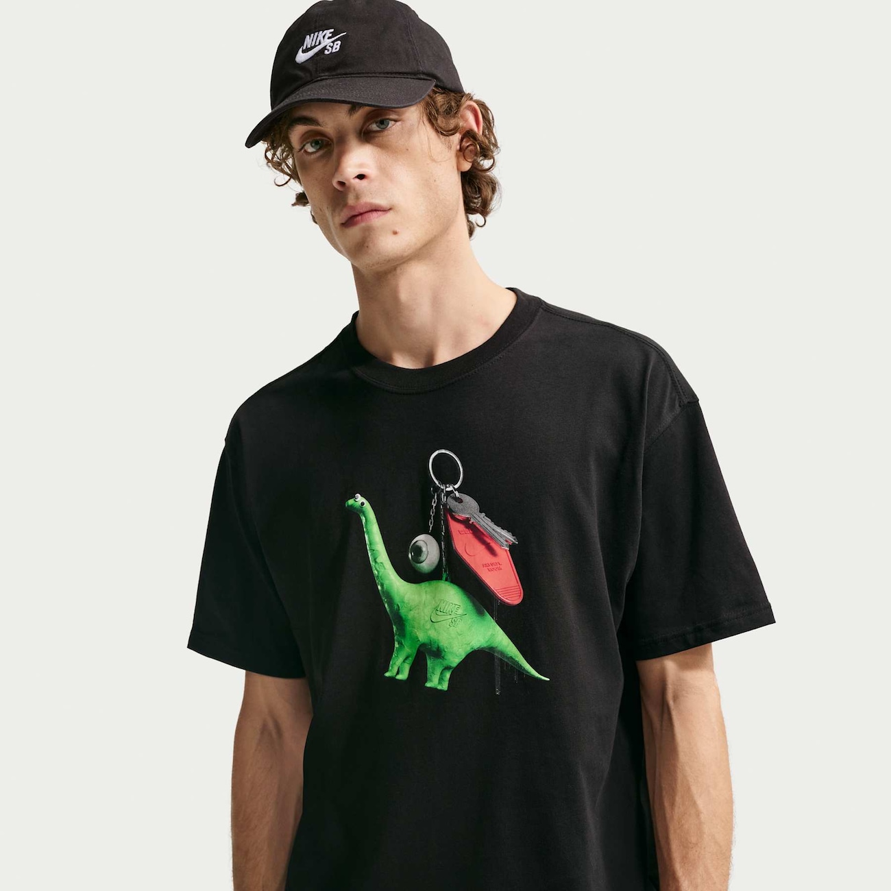 Camiseta Nike SB Dino Keychain Unissex