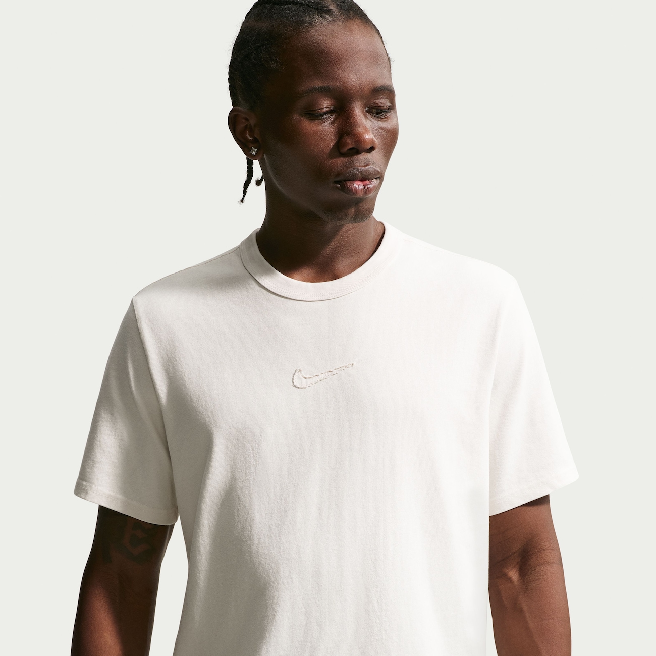 Camiseta Nike Sportswear Tailored Essentials Unissex