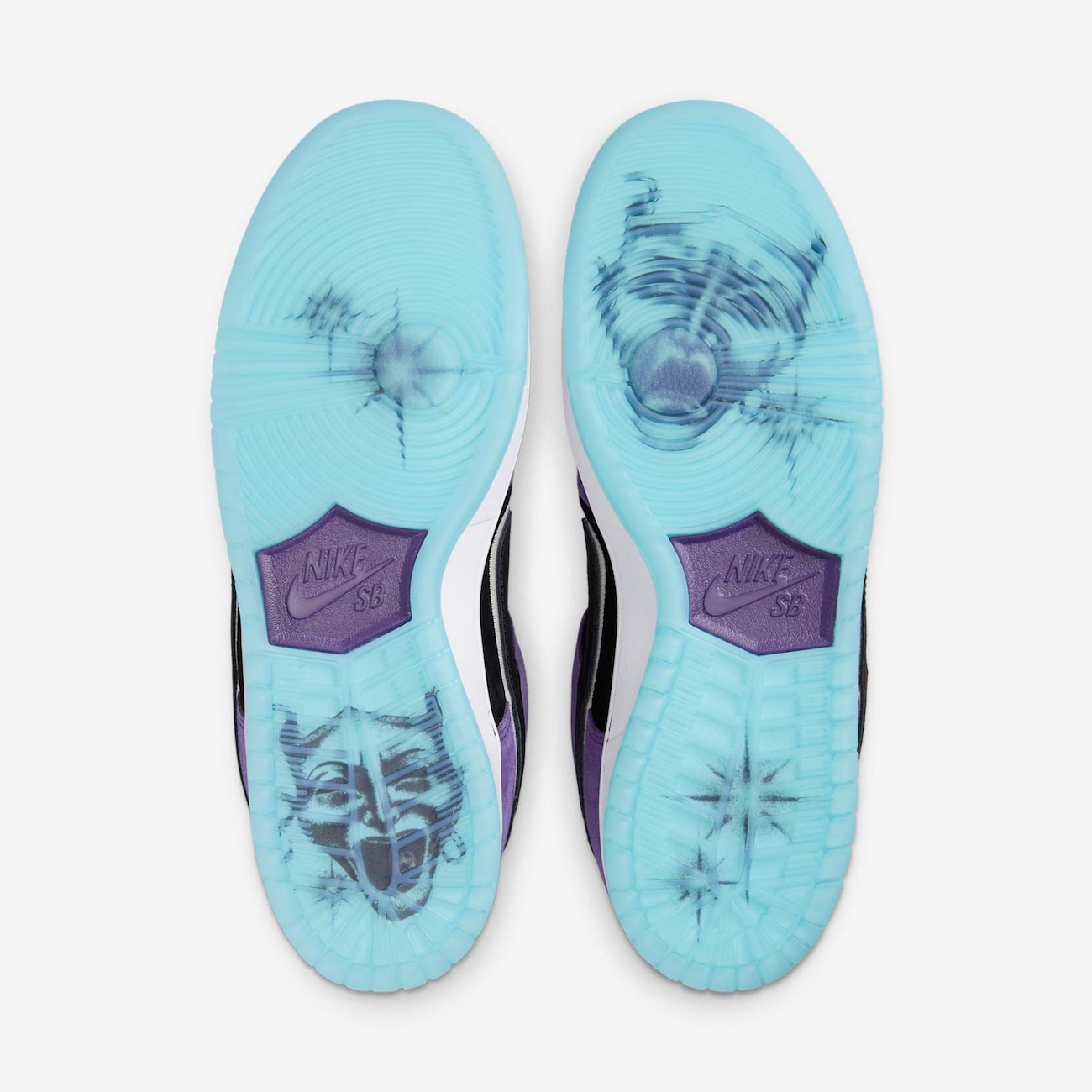 Nike SB Dunk Low Pro x Hayley Wilson Black and Court Purple - Nike