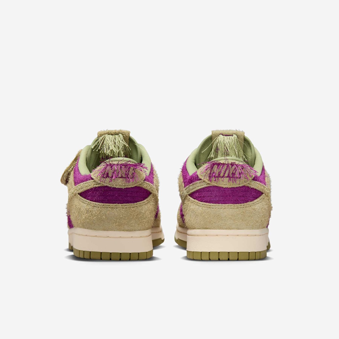 Dunk Low Retro SE - Nike