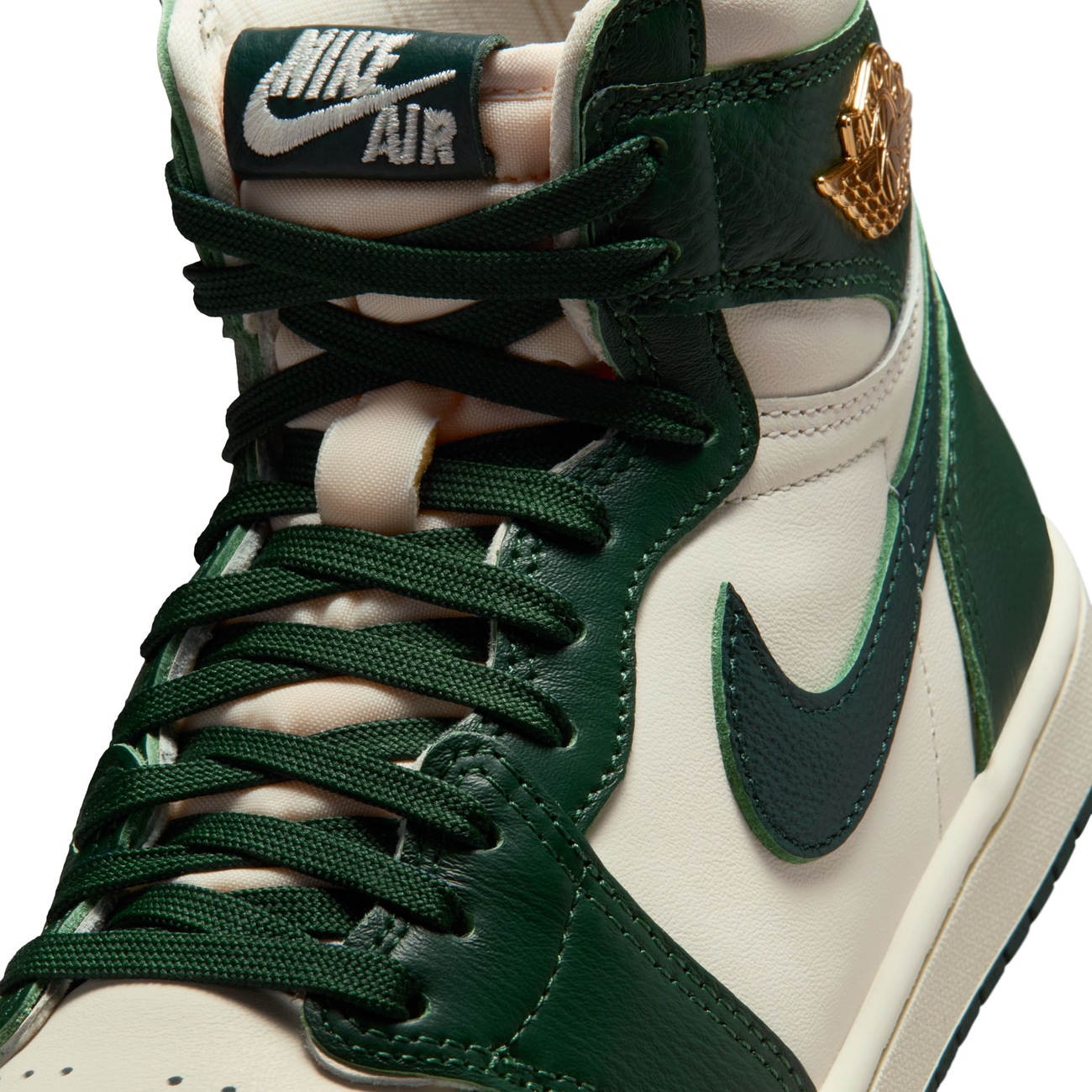 Women's Air Jordan 1 Retro High OG Pro Green - Nike