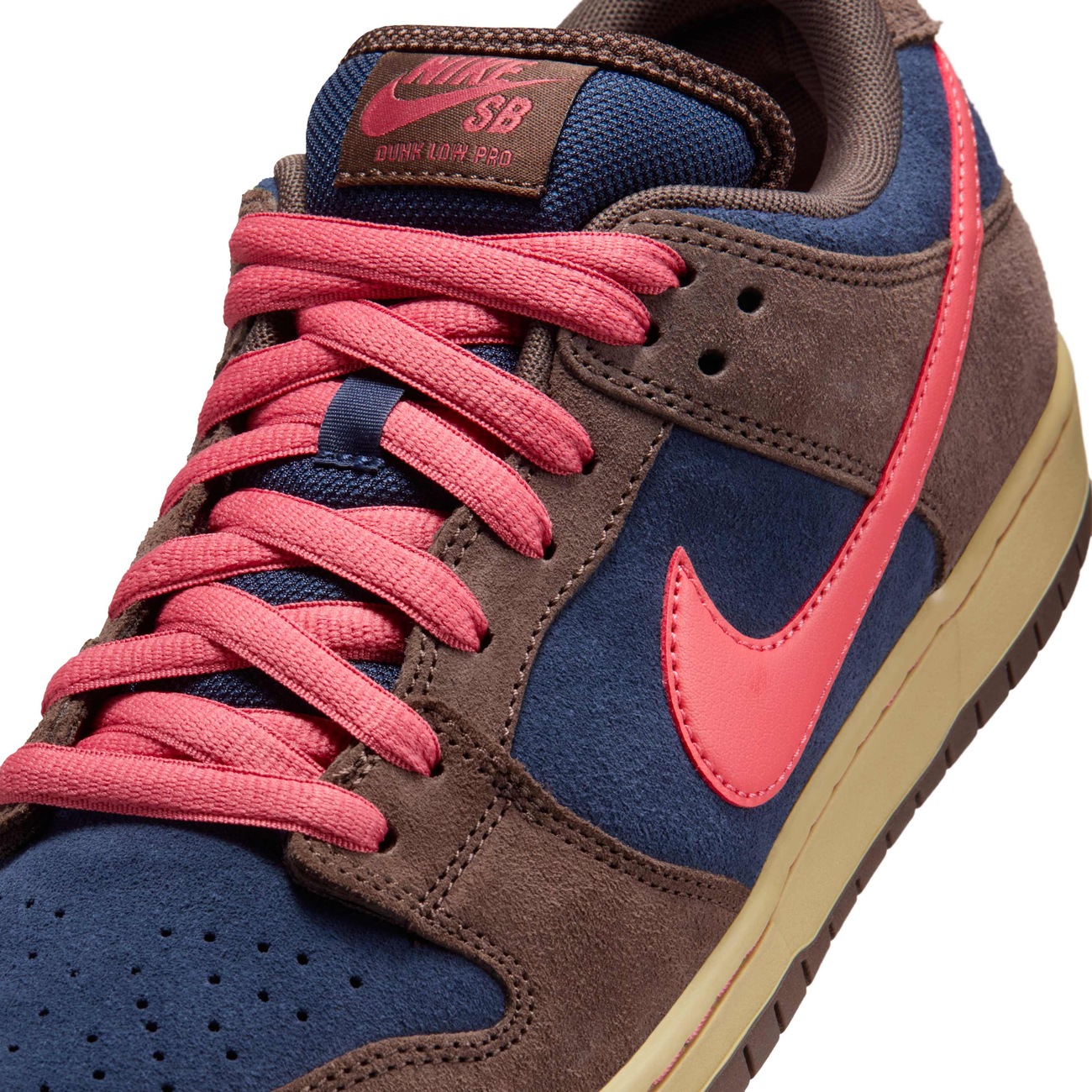 Nike SB Dunk Low - Nike