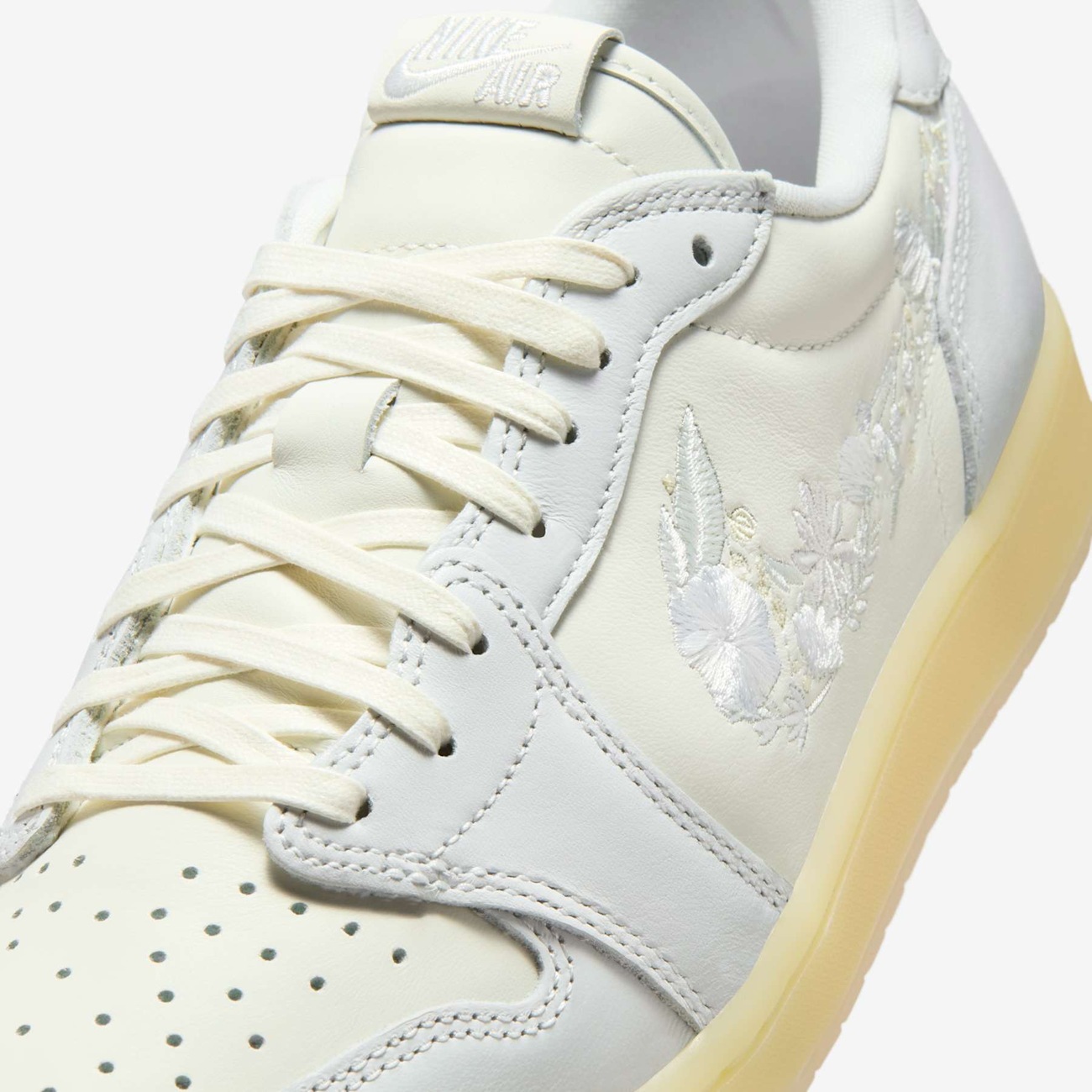 Tênis Air Jordan 1 Low Masculino - Nike