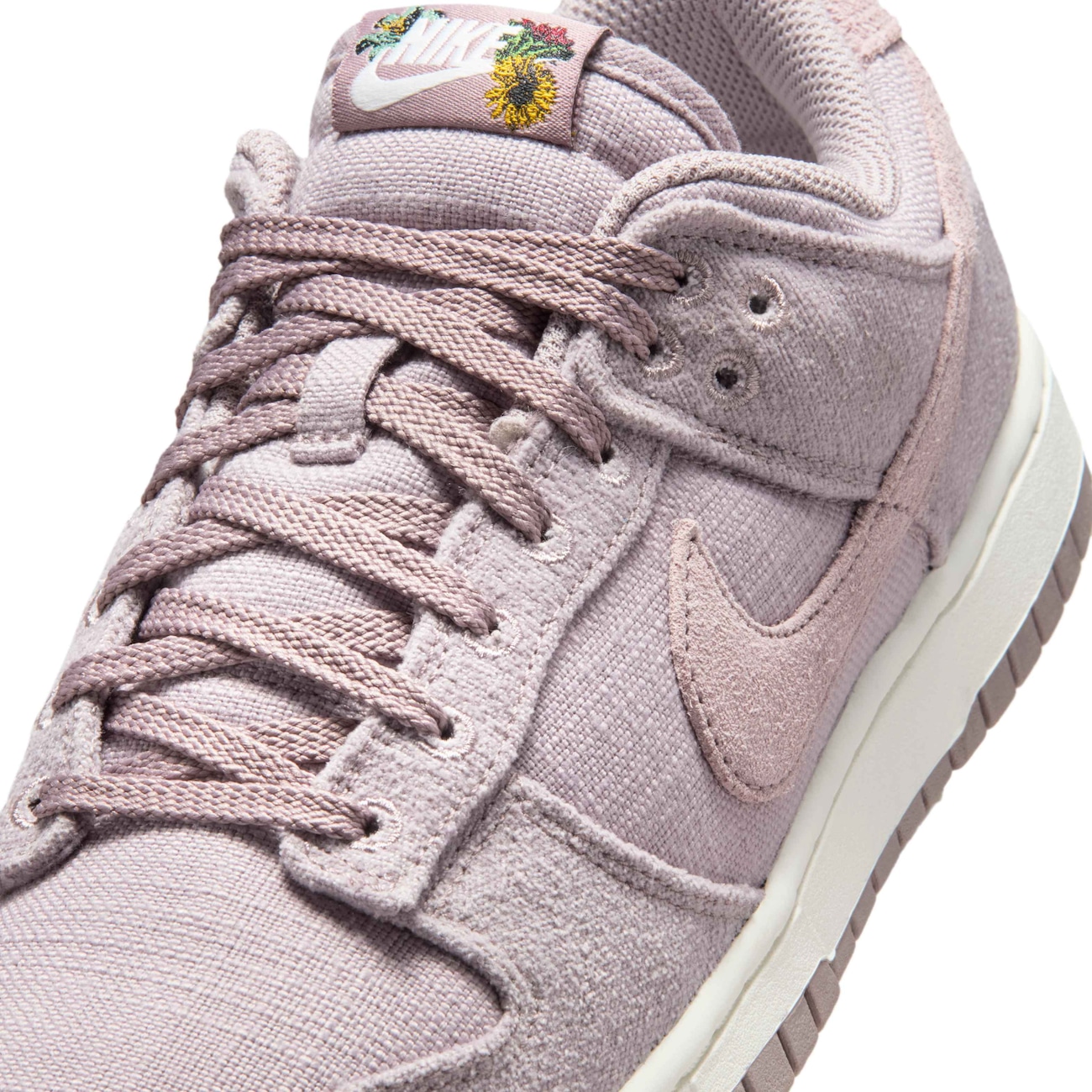 Women's Dunk Low - Nike