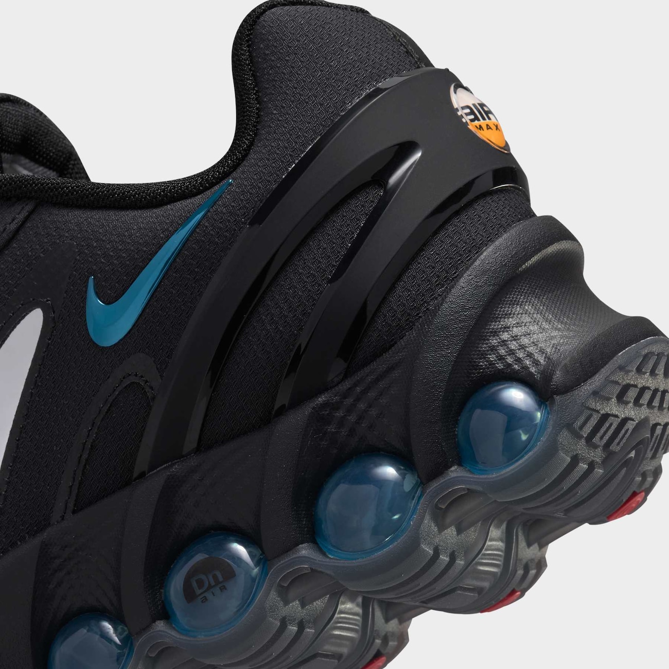 Nike Air Max DN8 Black/Chrome/Gamma Blue - Nike