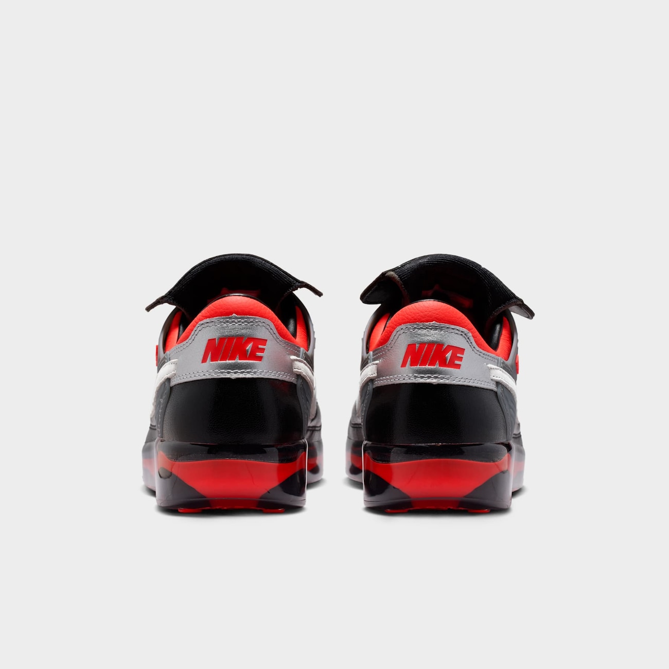 Cryoshot Air Speed M x England x Palace Black and Crimson - Nike