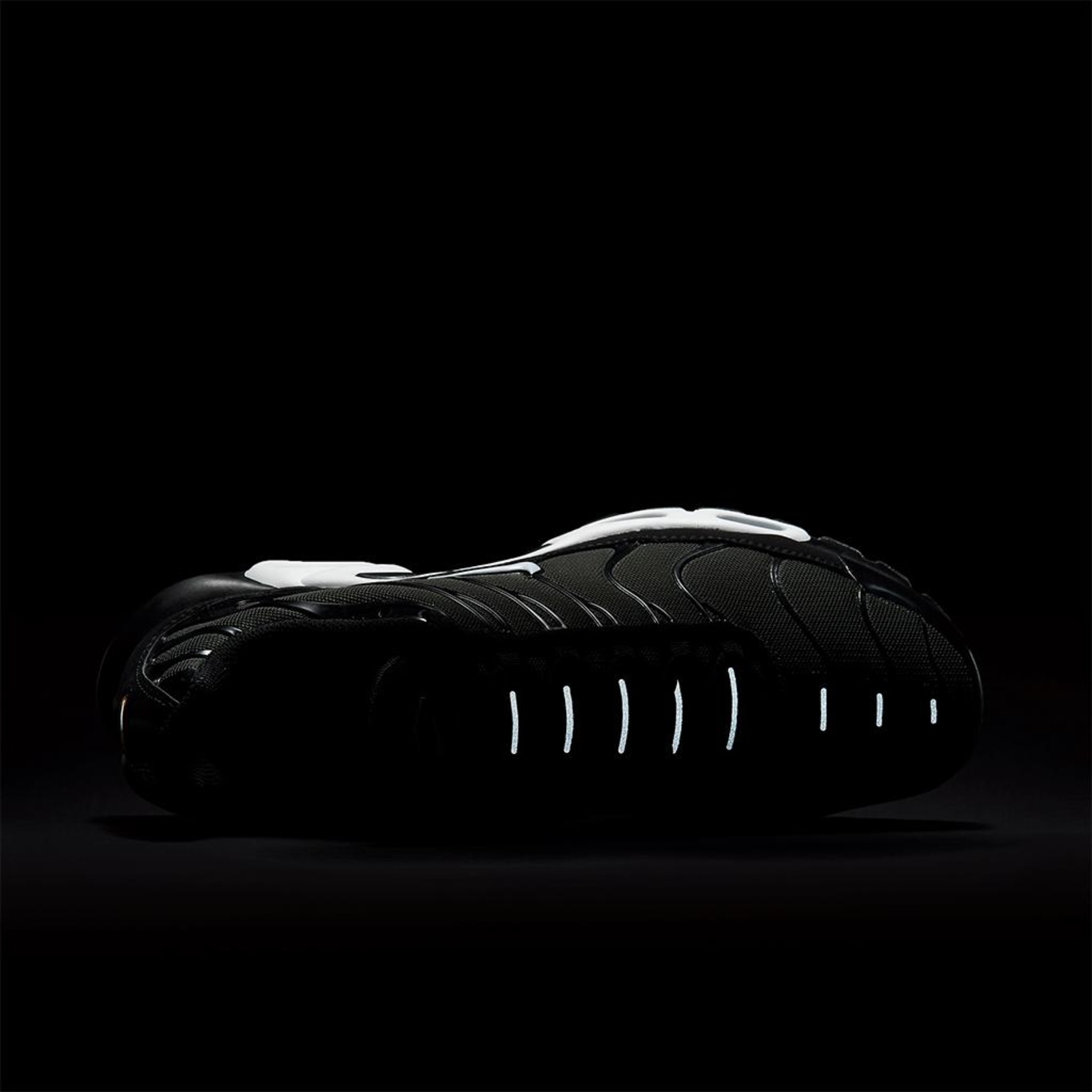 tenis nike air max plus vermelho