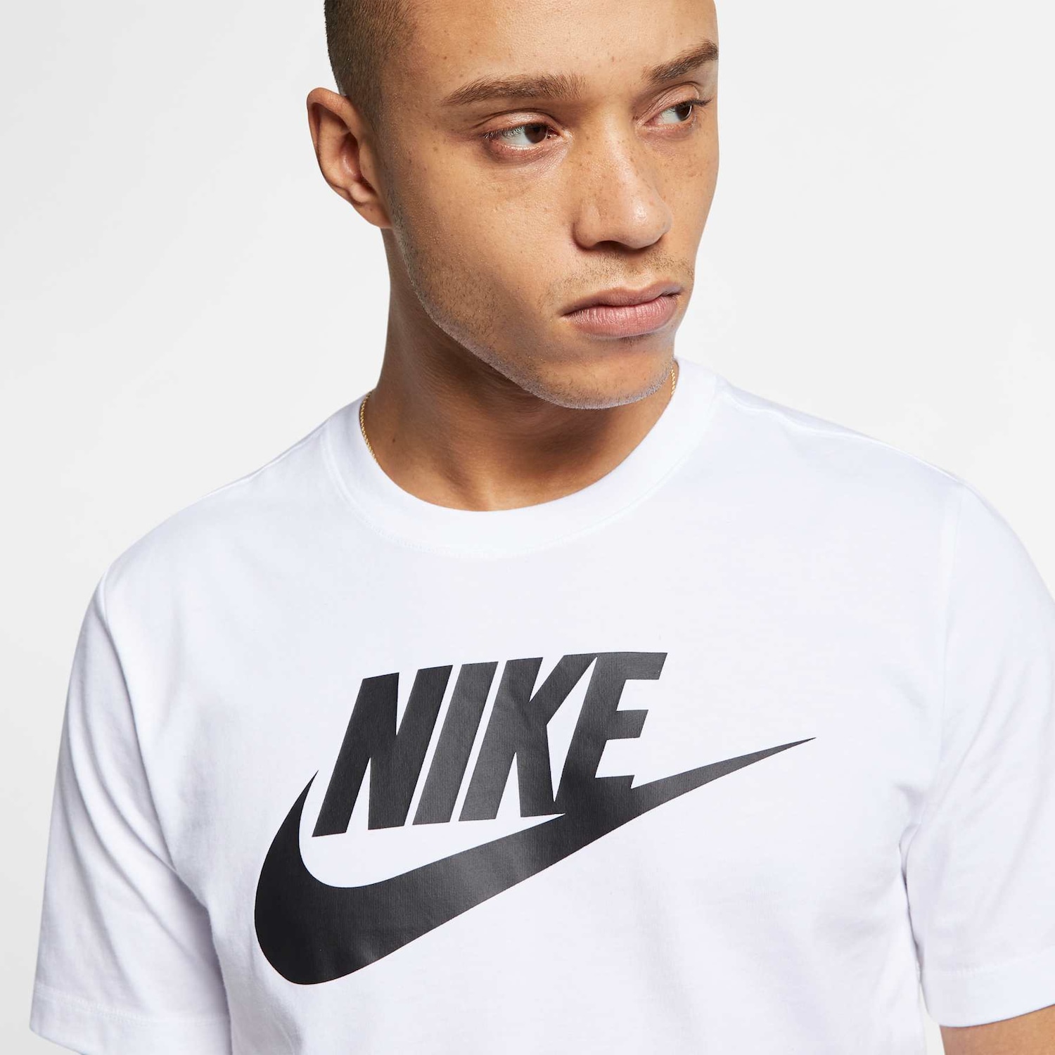 Camiseta Nike Sportswear Icon Futura Masculina