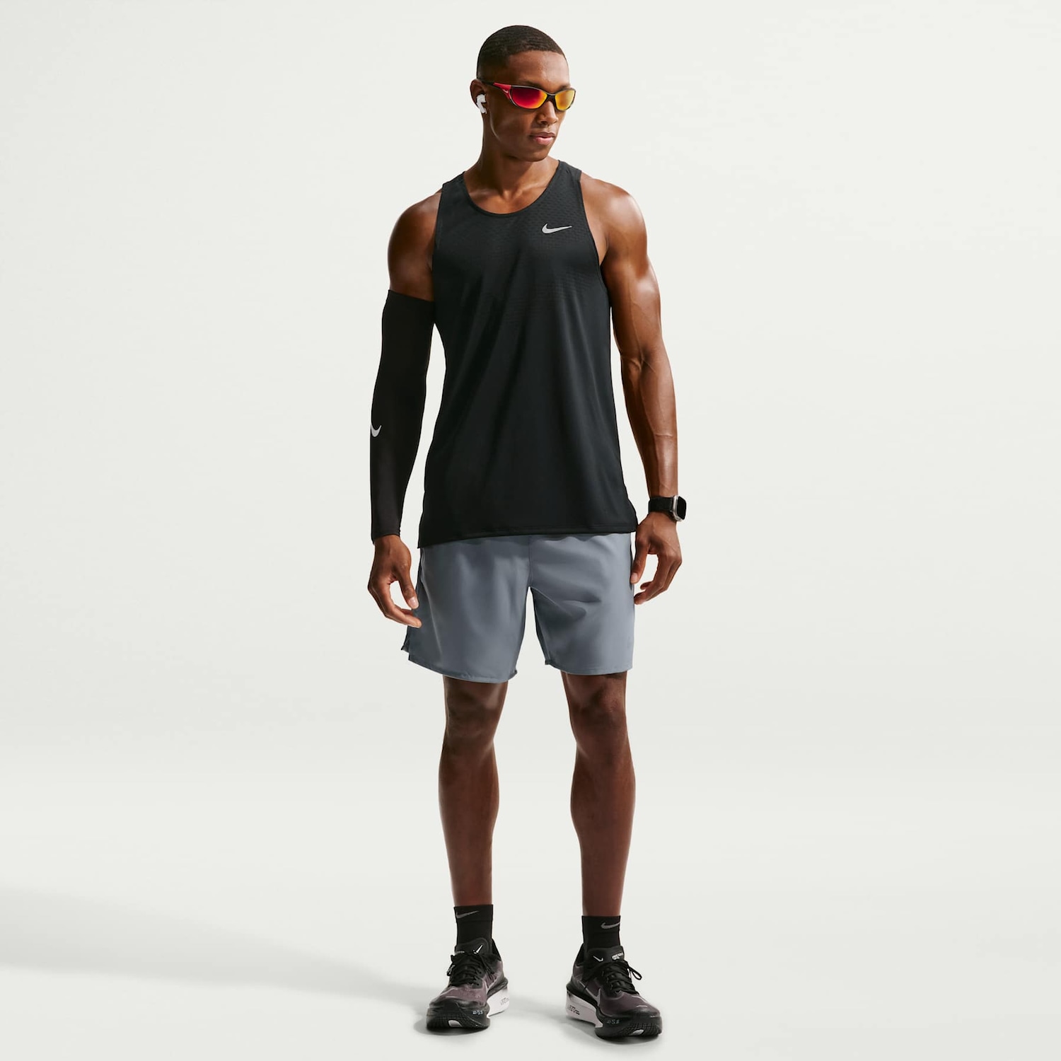 Shorts Dri-FIT Nike Challenger 7'' Masculino | Cor: Cinza | Tamanho: P